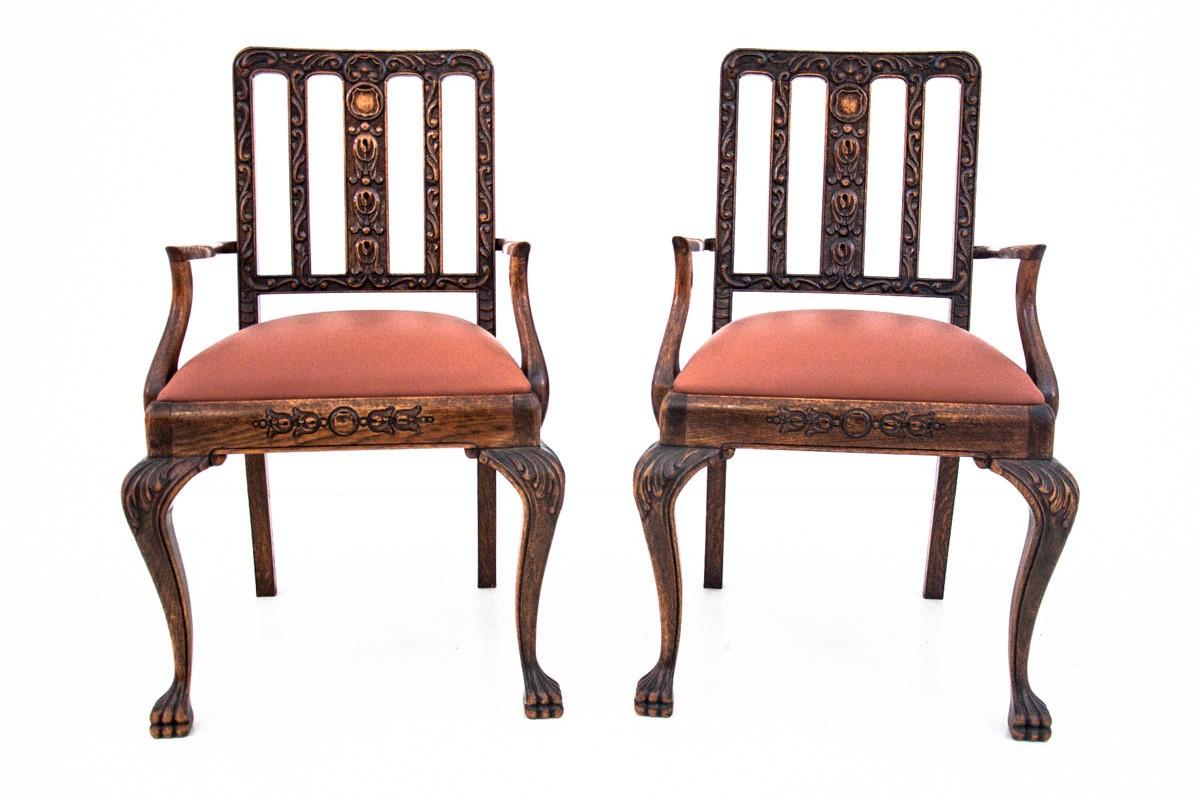 Deux fauteuils de style Chippendale, datant d'environ 1900 en vente 5