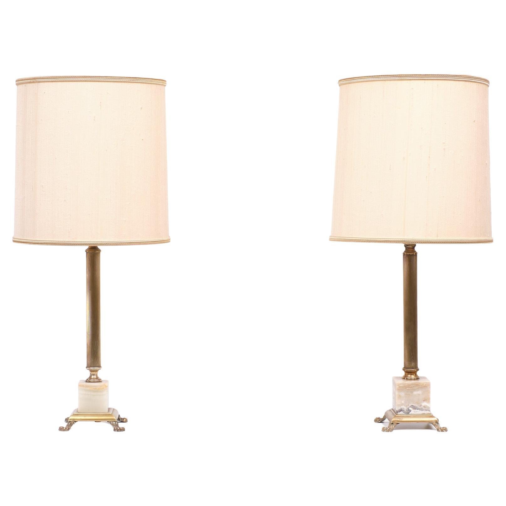 Deux  Lampes de table colonne classiques  1960 France  en vente