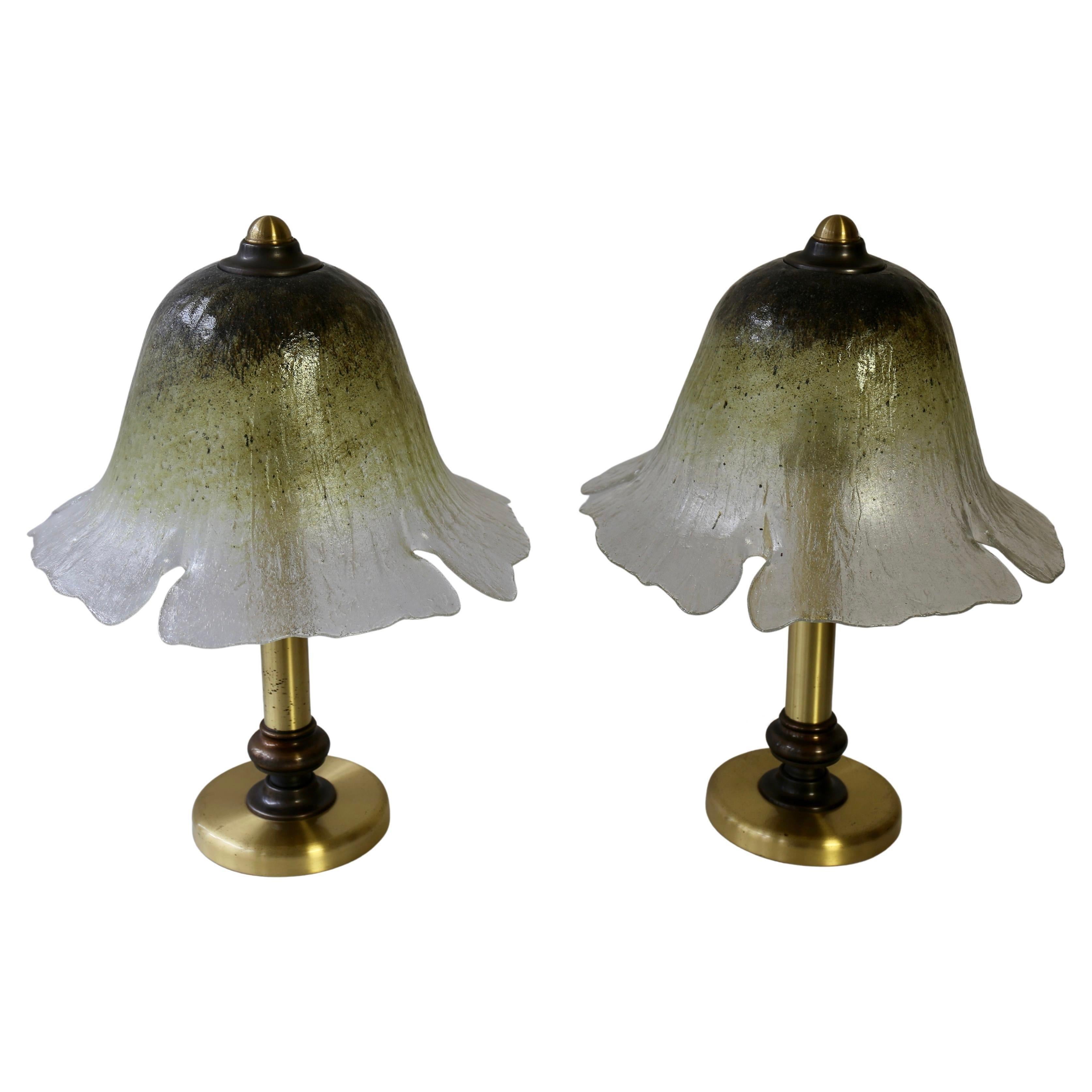 Zwei Classic Pilzlampen aus Eisglas (Hollywood Regency) im Angebot