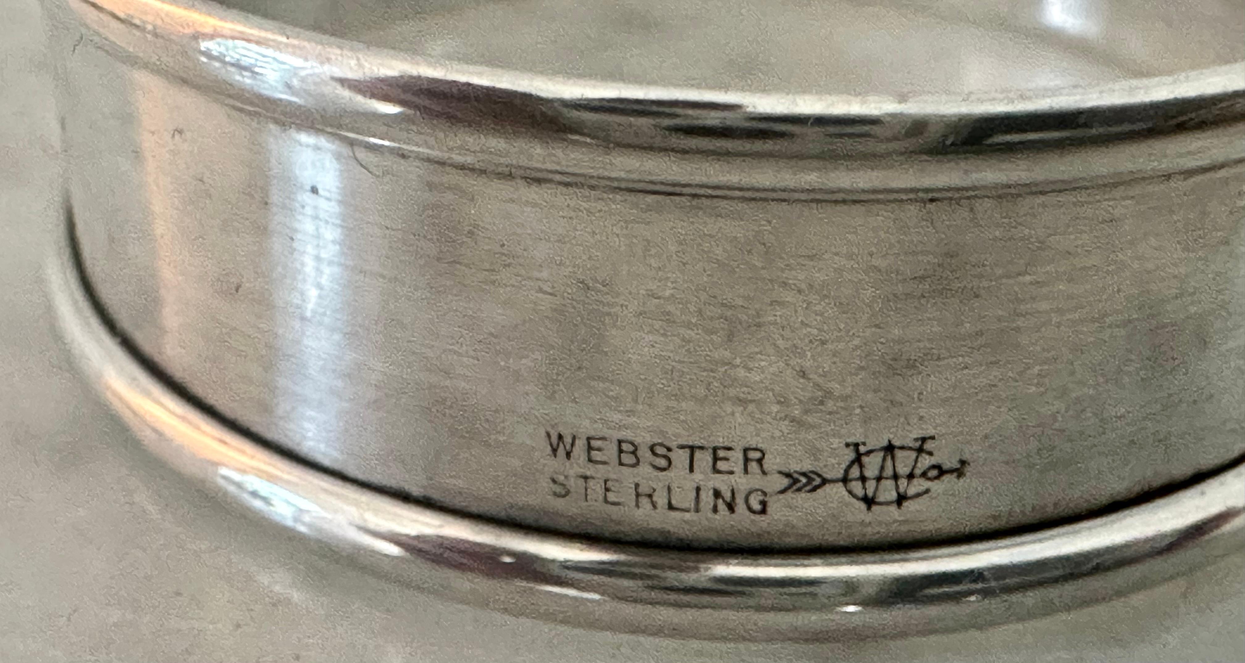 Two Classic Round Sterling Napkin Rings For Sale 3