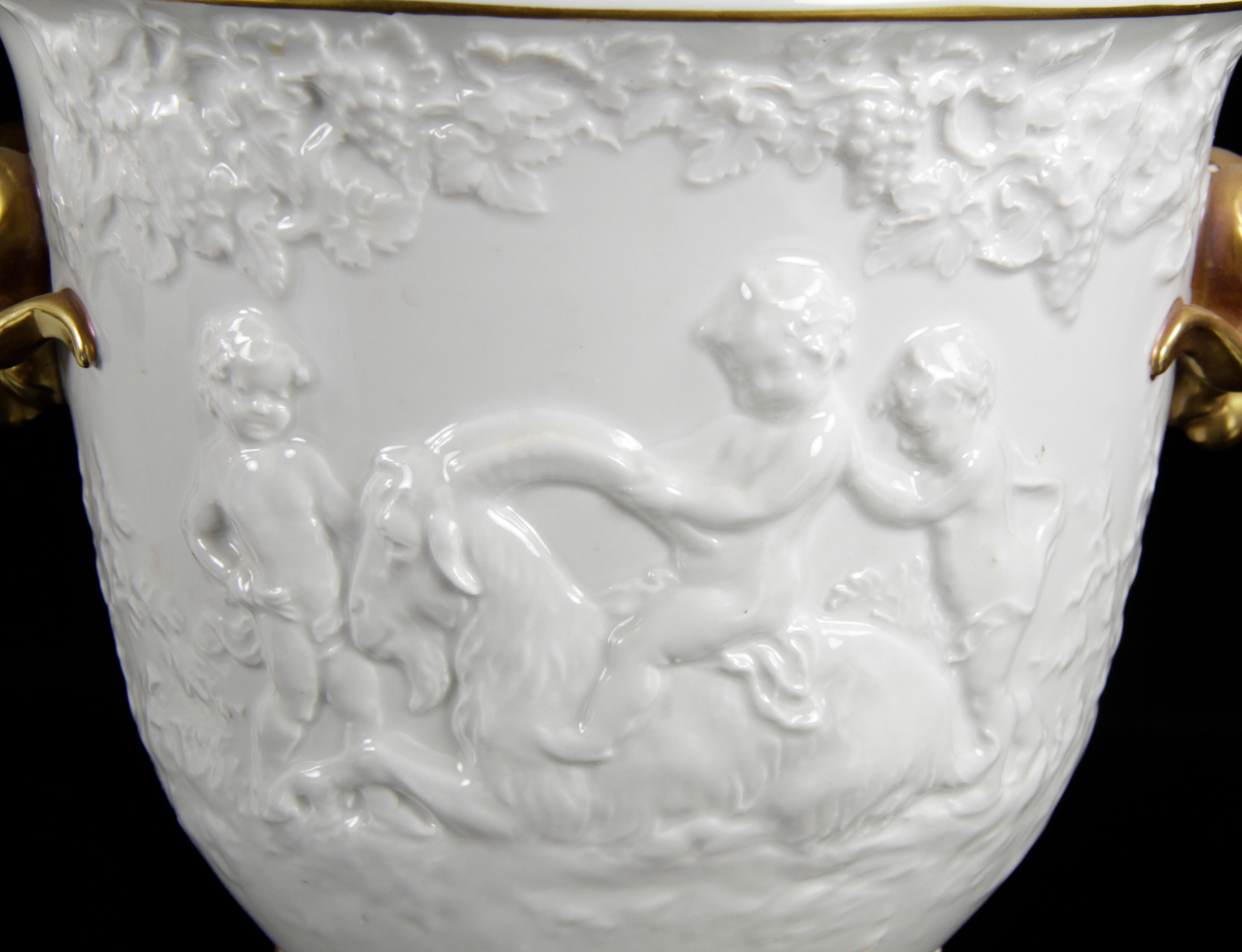 Italian Cache Pots Capodimonte Classical  White Porcelain with Gilt Decoration