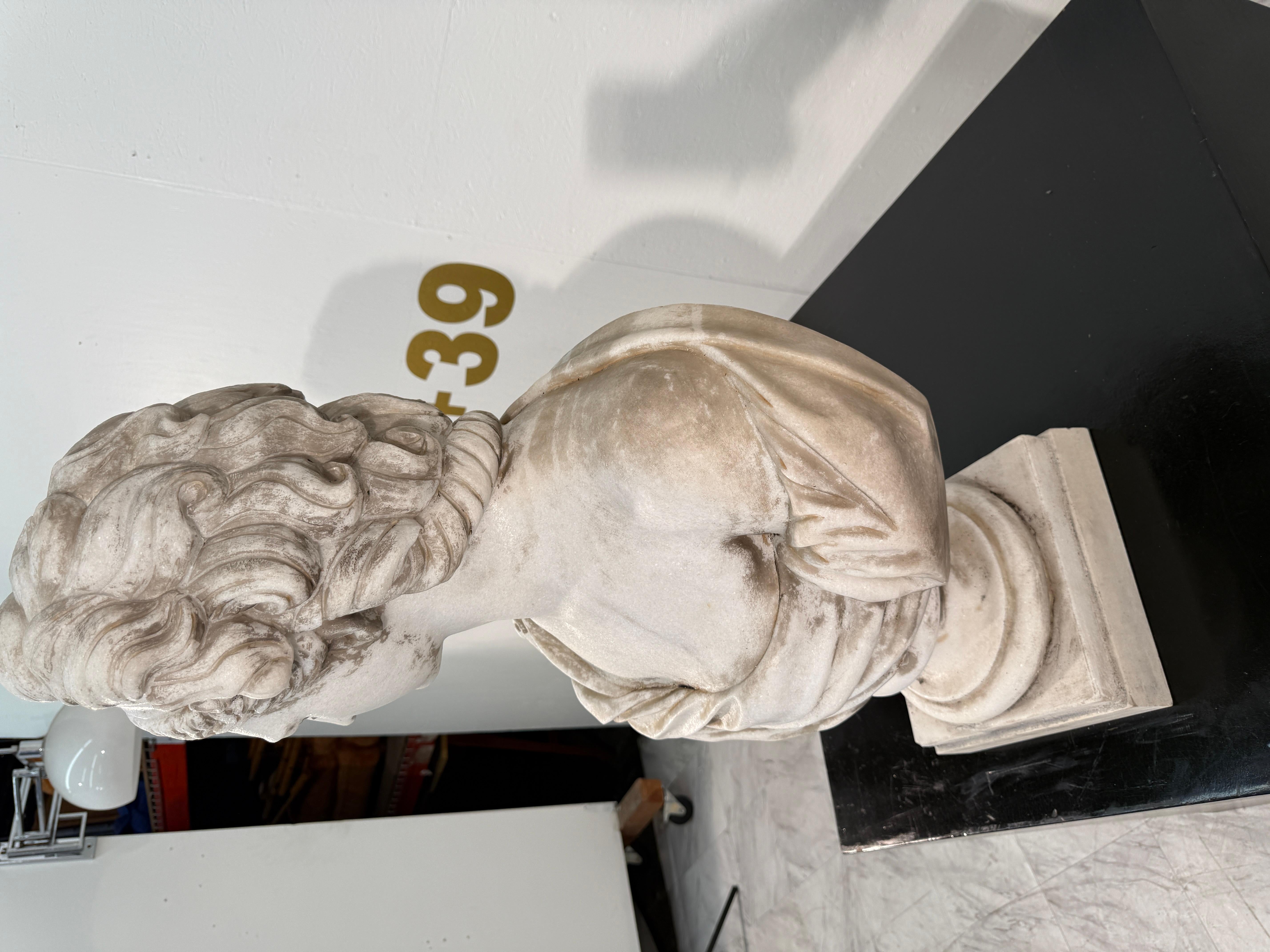 Italian Two Classical White Marble Bust of a Ladys, Italy 1950s For Sale