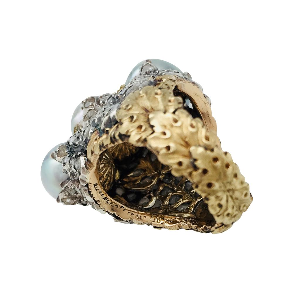 Two-Color of Gold Buccellati Ring, Pearls and Diamonds In Excellent Condition In Paris, IDF