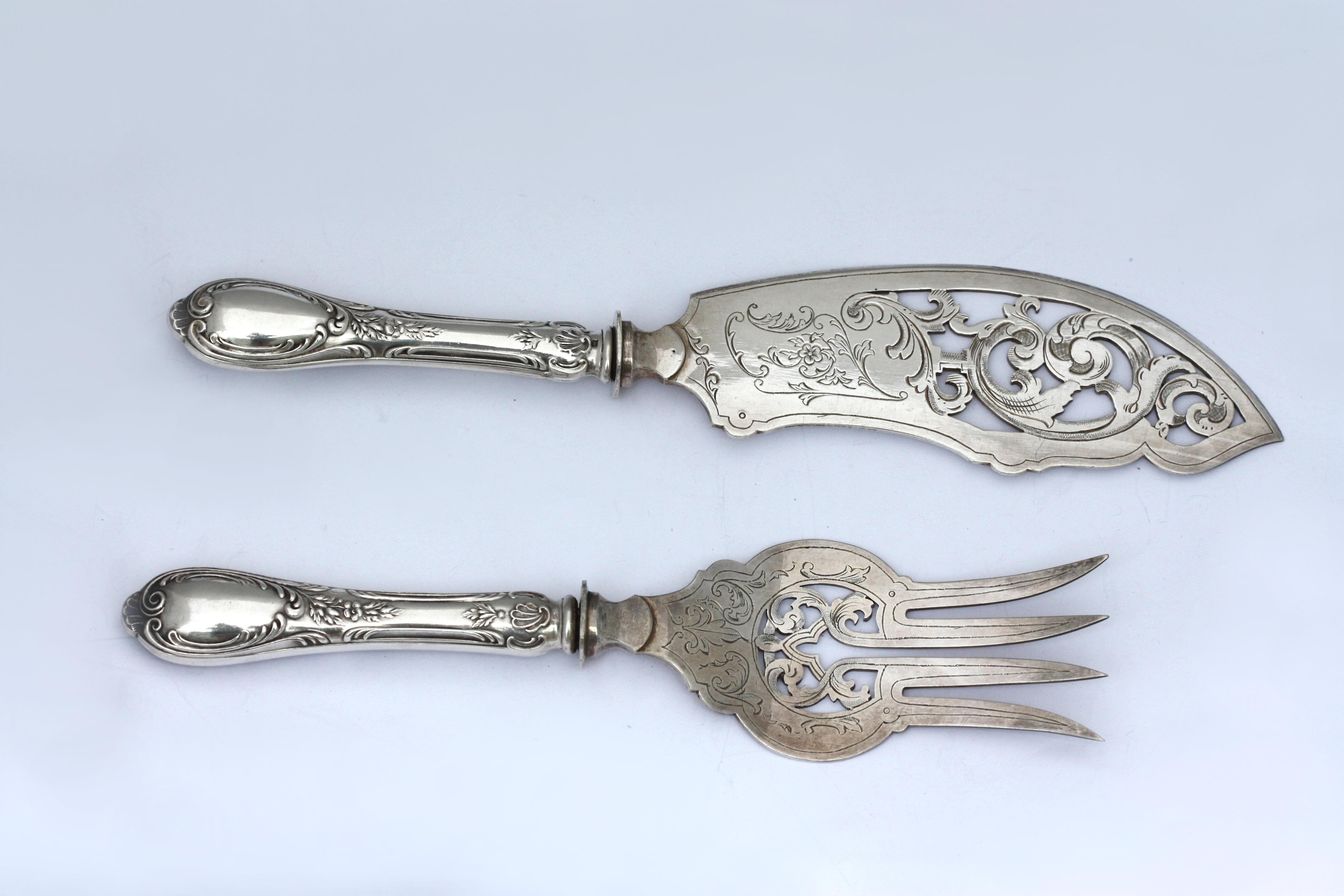  Two Continental Silver Serving Pieces For Sale 2