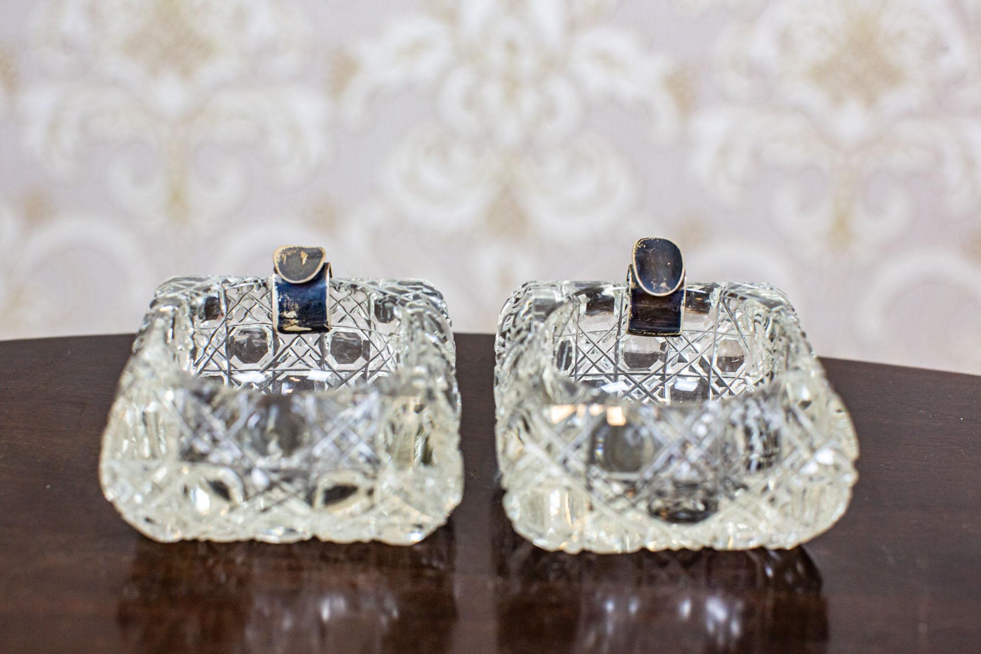 Cristal Deux cendriers en cristal du début du XXe siècle en vente
