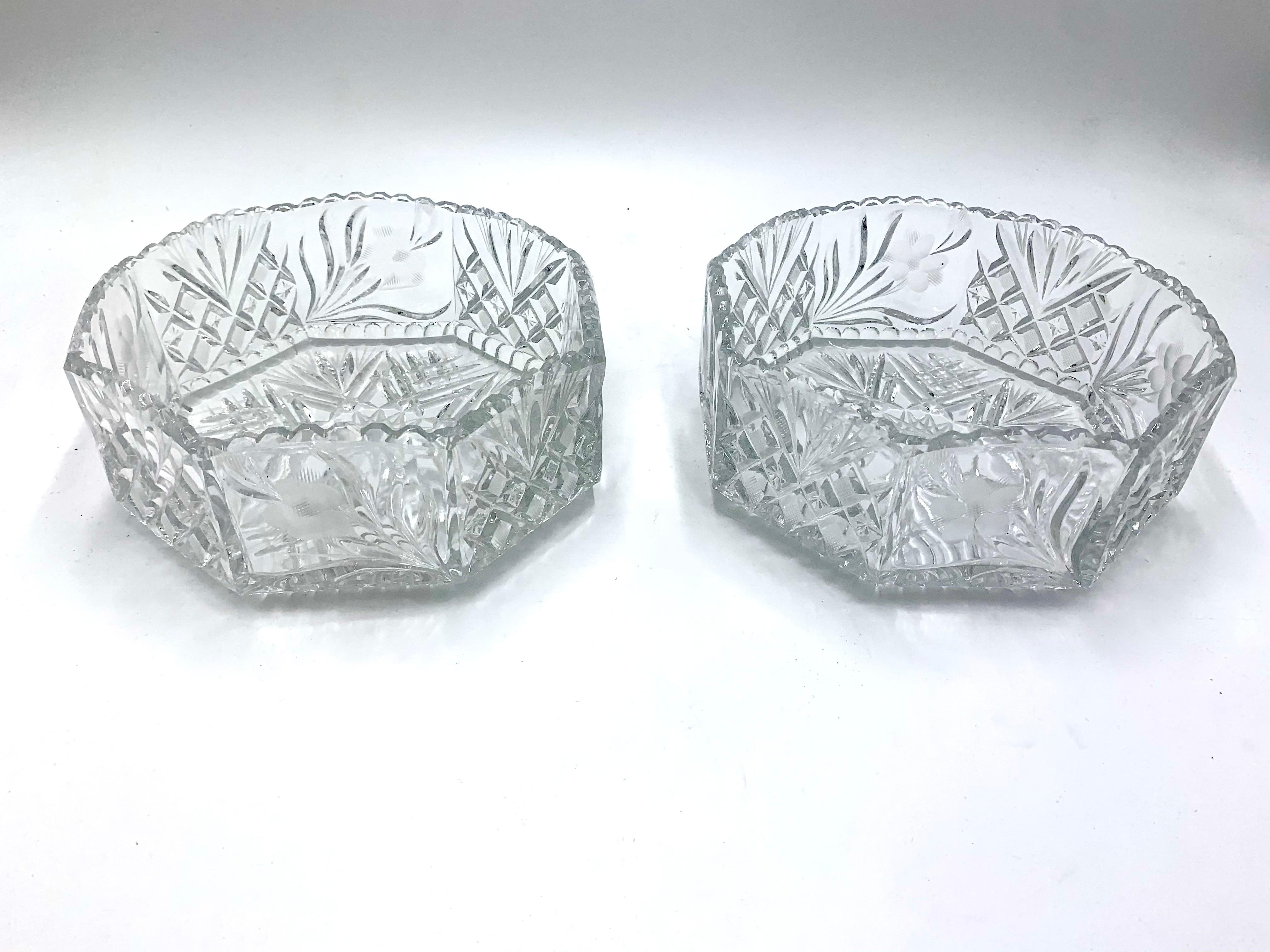Mid-Century Modern Two Crystal Octagonal Decorative Bowls, Poland, 1950s For Sale