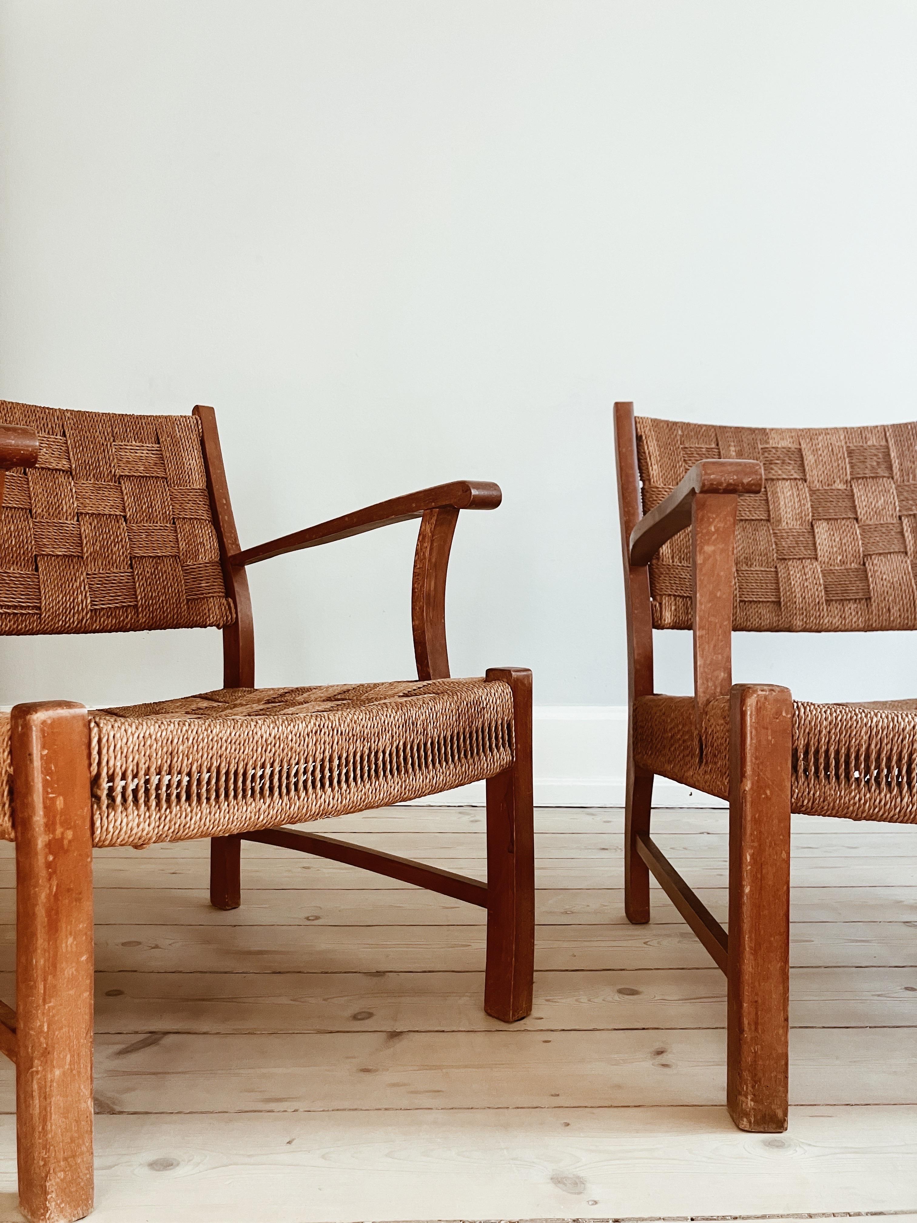 Dos sillones daneses de los años 40 de estilo Frits Schlegel Hecho a mano en venta