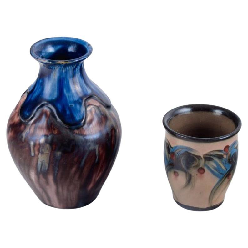 Deux vases en céramique danois, Danico et un autre. Années 1940. en vente