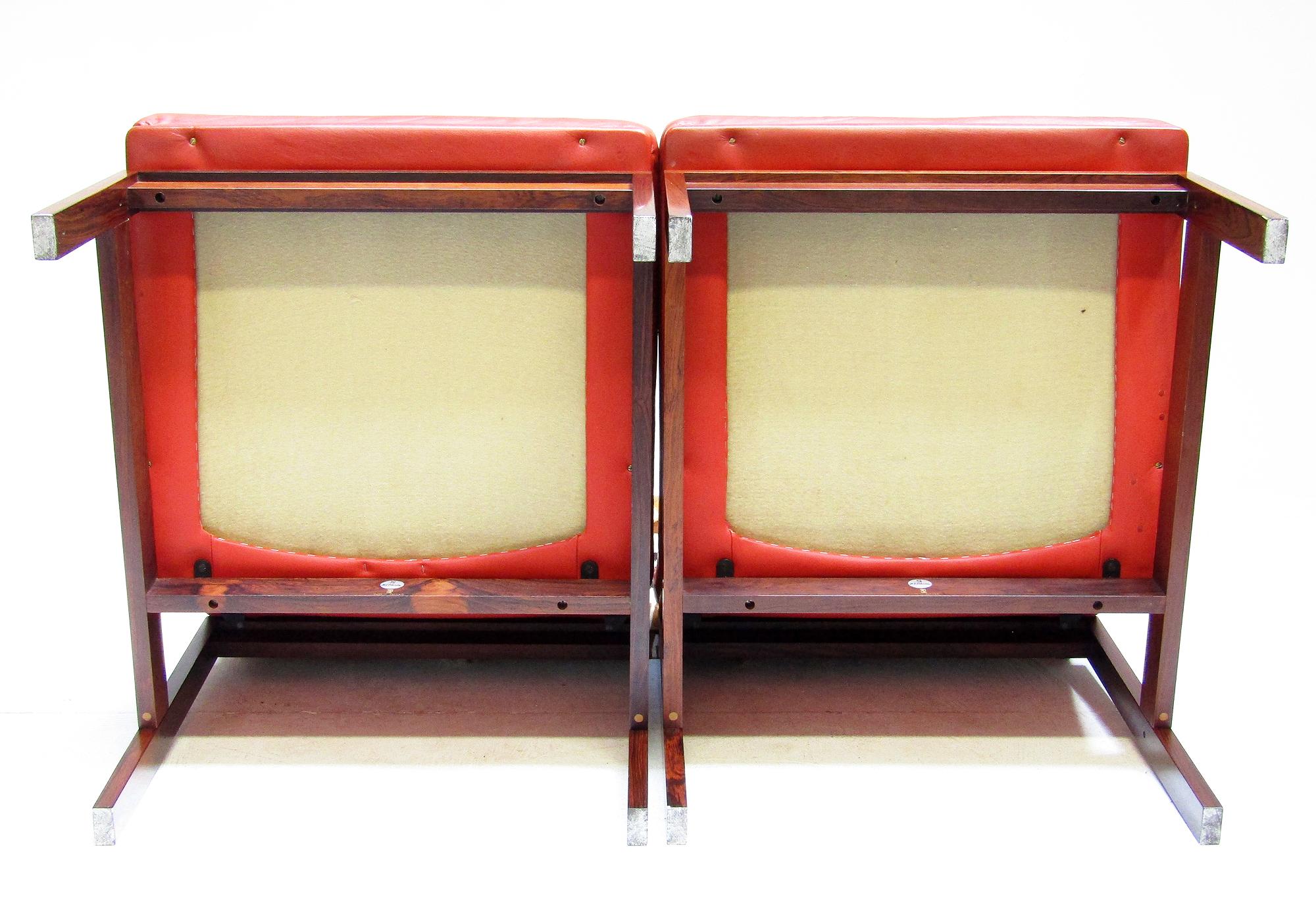 Two 1960s Danish Rosewood Leather Lounge Chairs by Ole Knudsen for France & Son For Sale 9