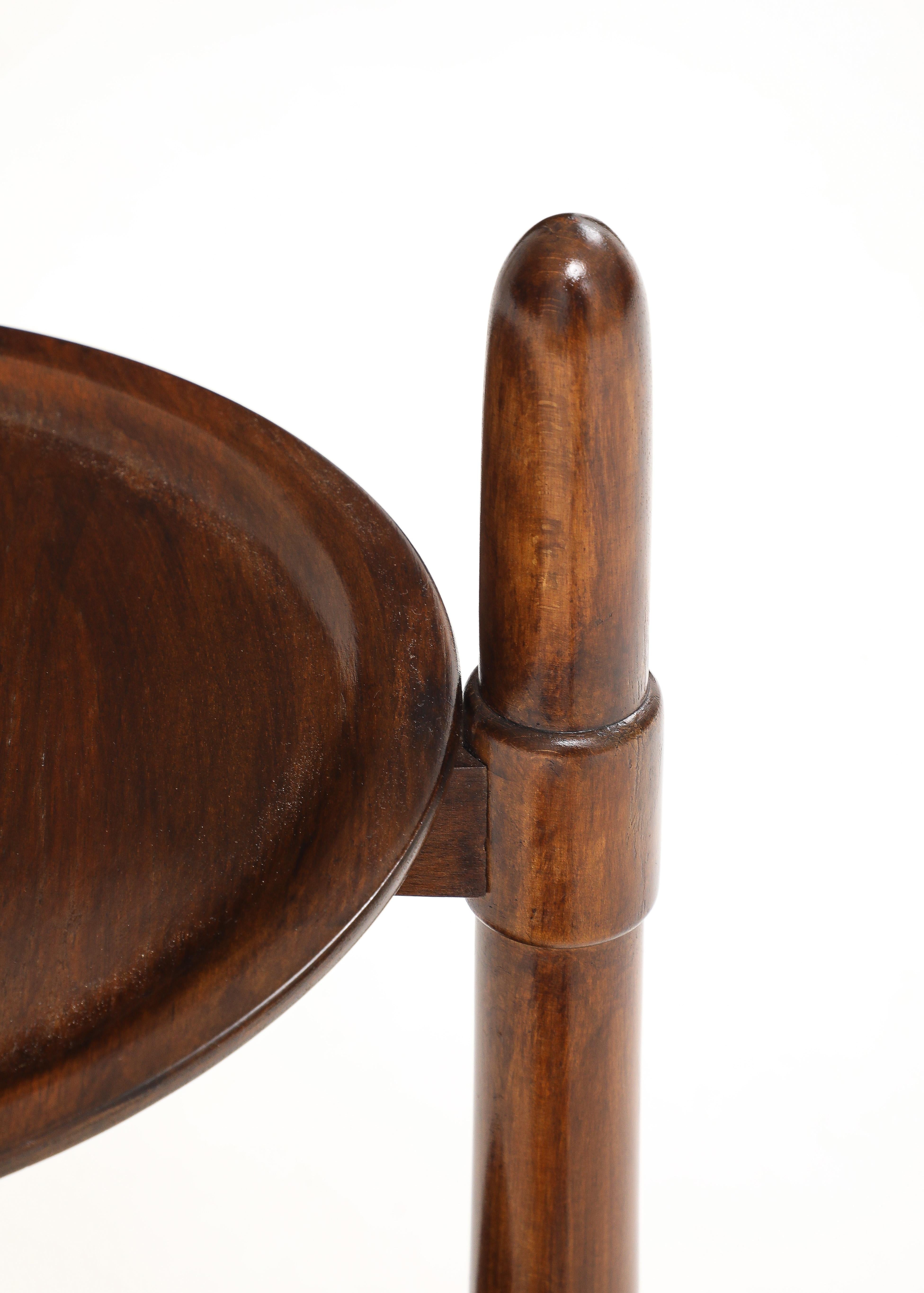 Metà XX secolo Due tavolini danesi a due piani prodotti da Edmund Jørgensen, CIRCA 1960 in vendita