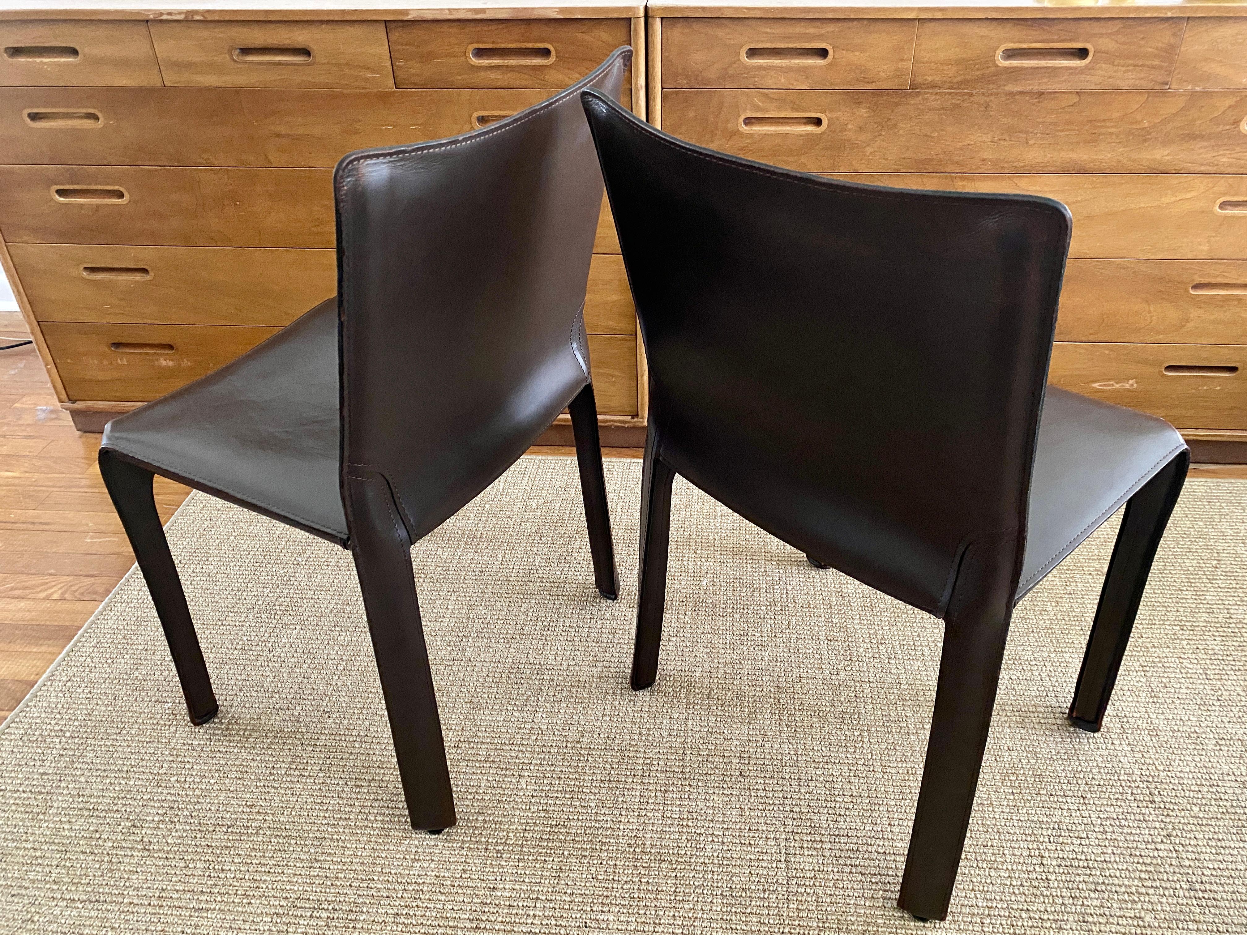 Two Dark Brown CAB 412 Chairs Designed by Mario Bellini for Cassina For Sale 2