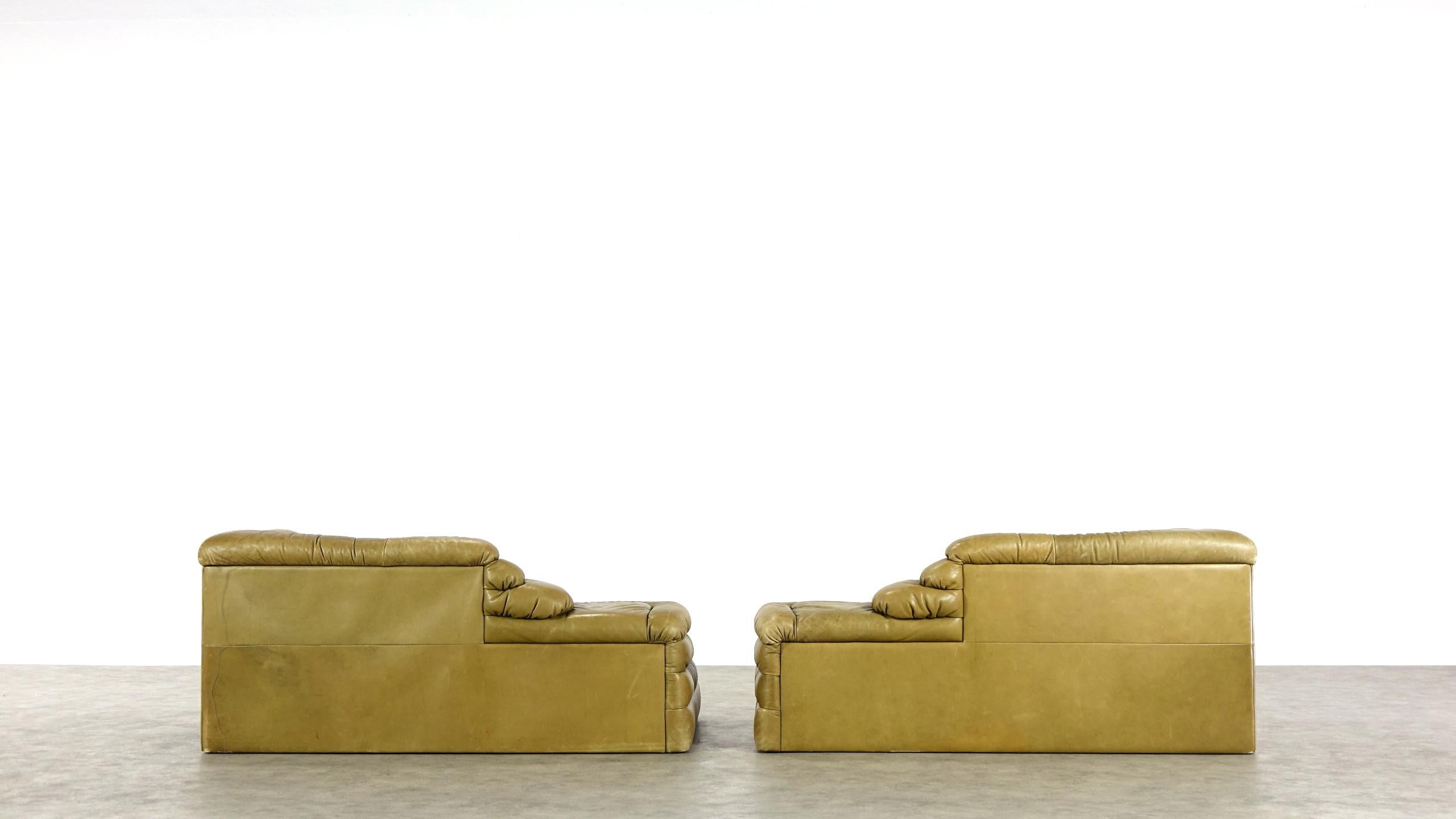 Two De Sede, Terrazza Sofa, Green Leather by Ubald Klug & Ueli Berger in 1972 7