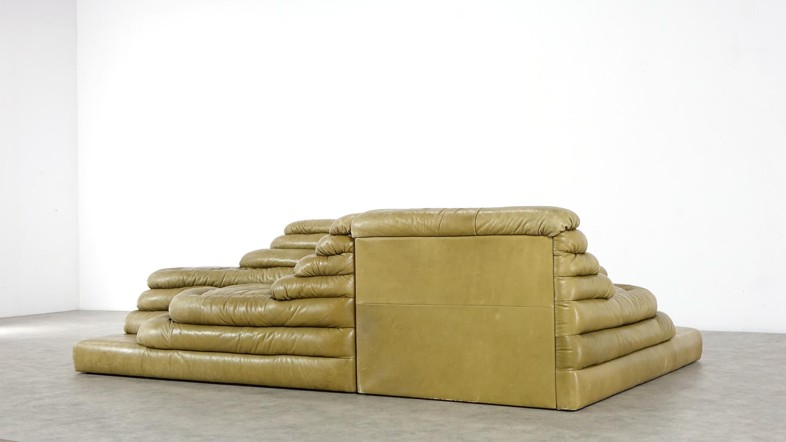 Two De Sede, Terrazza Sofa, Green Leather by Ubald Klug & Ueli Berger in 1972 1