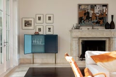 Two-Door Bar with Interlocking System Wood Hinged Panels