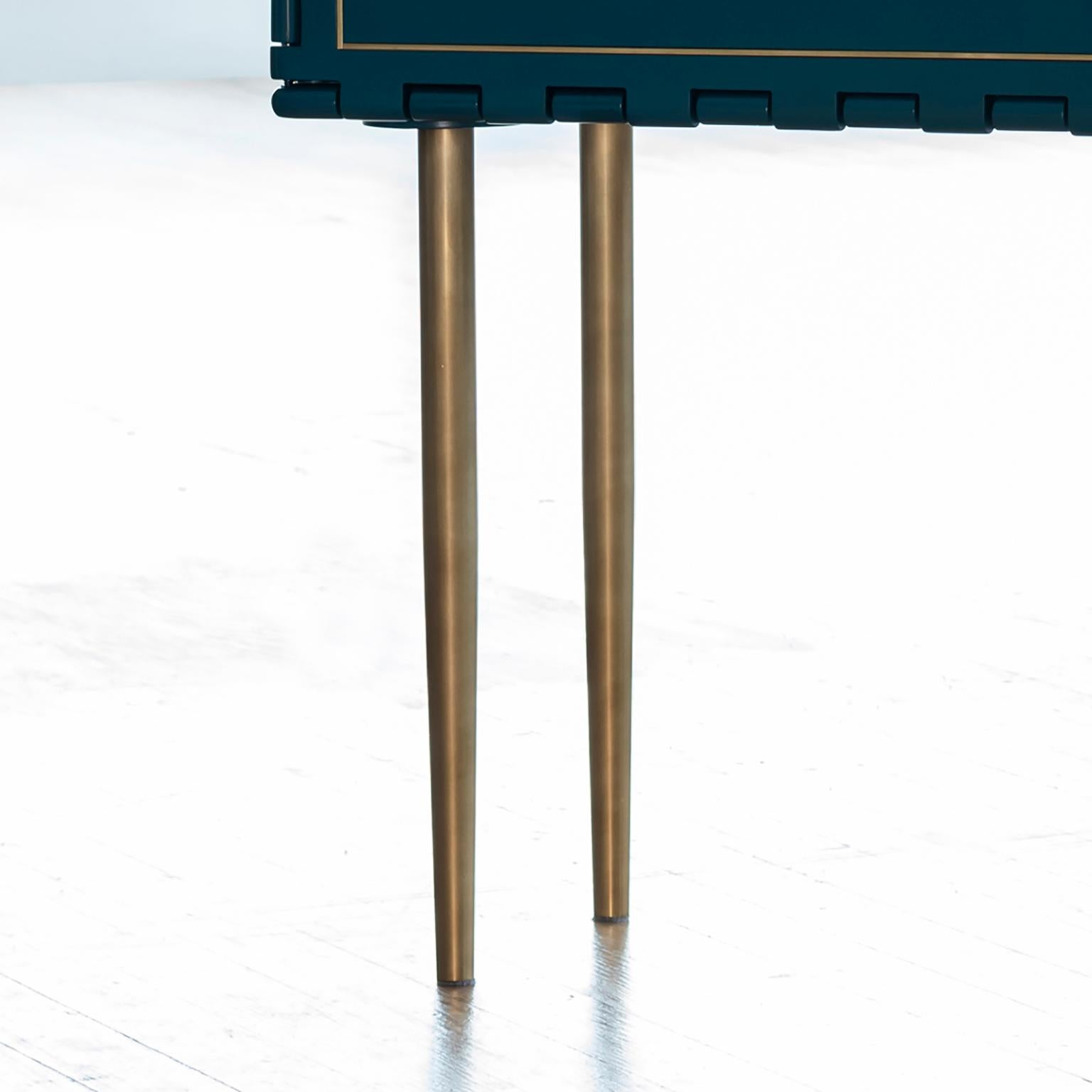 Inlay Two-Door Bar with Interlocking System Wood Hinged Panels For Sale