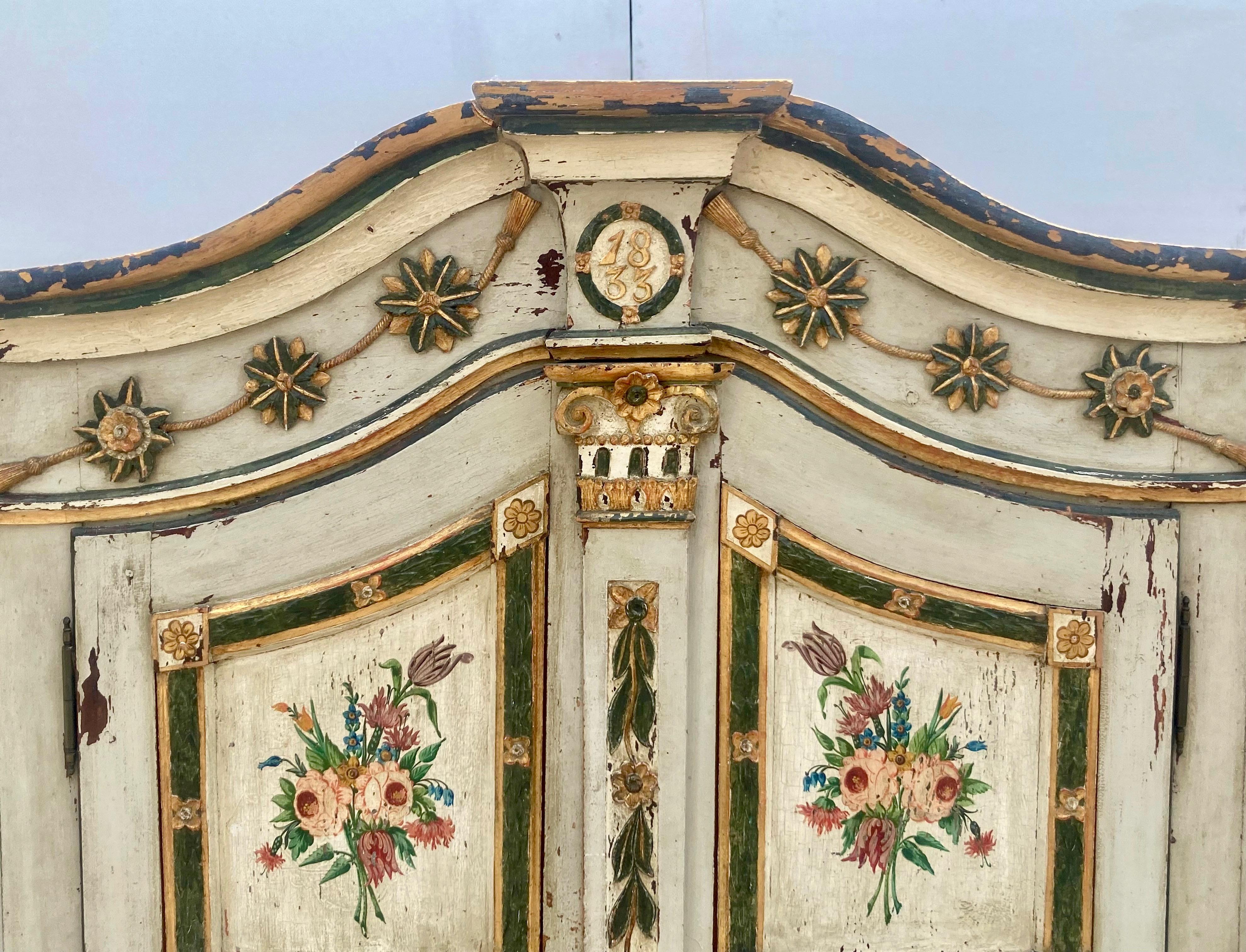 Armoire baroque à deux portes en peinture d'origine en vente 4