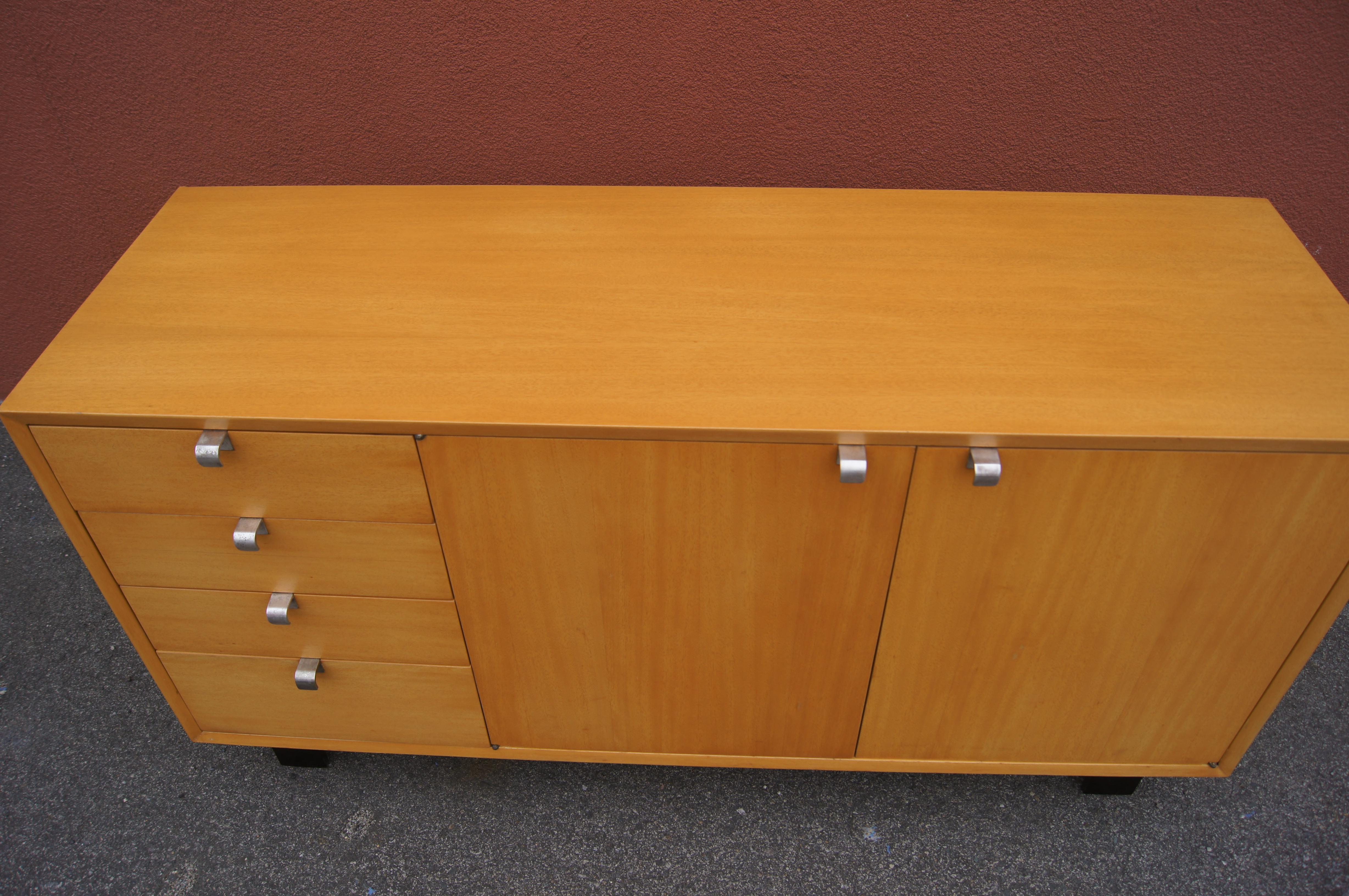 Two-Door Comb-Grain Oak Cabinet by George Nelson for Herman Miller In Good Condition In Dorchester, MA