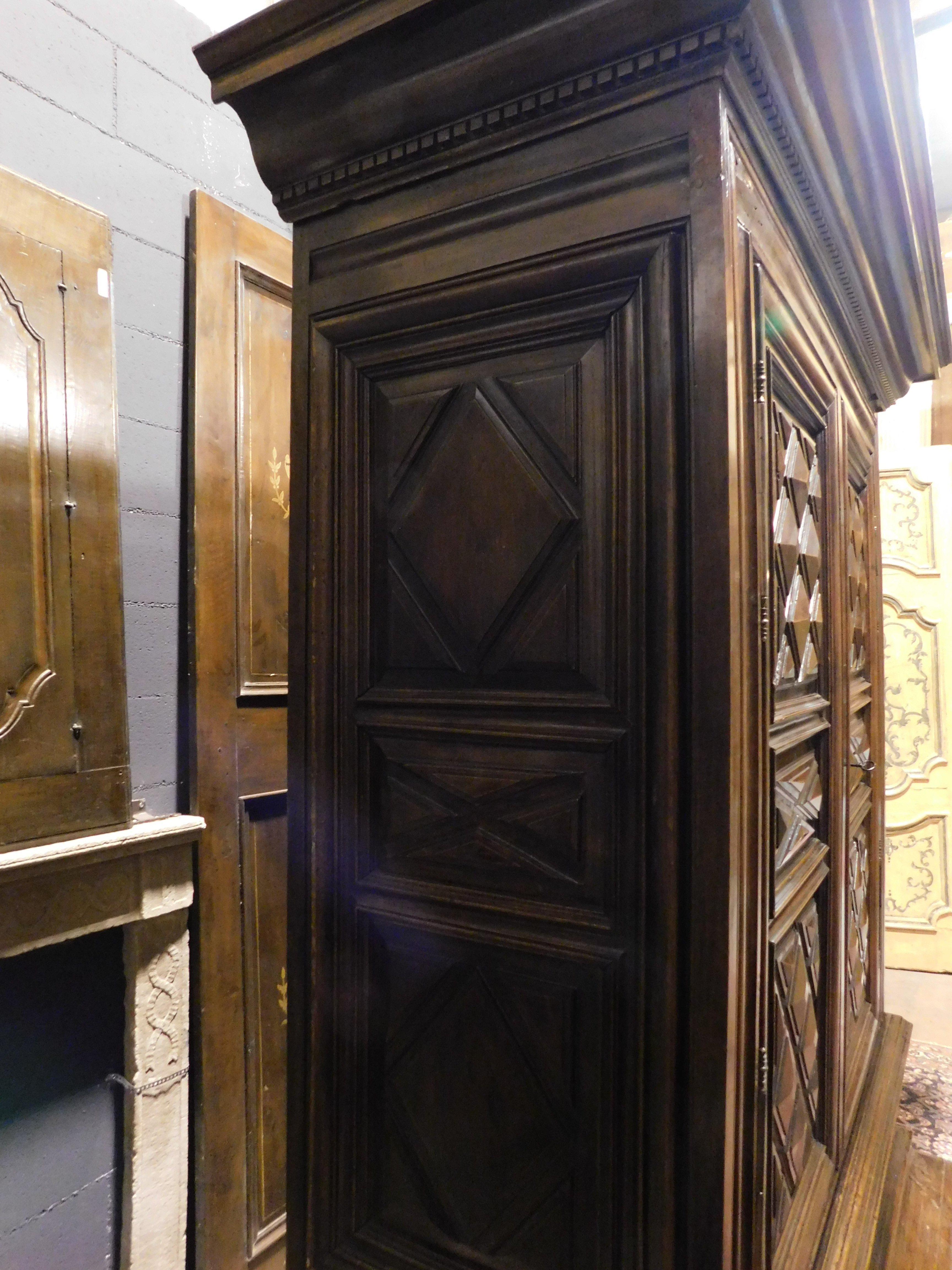 Two-door sideboard wardrobe with drawer, carved in walnut wood, Italy 3