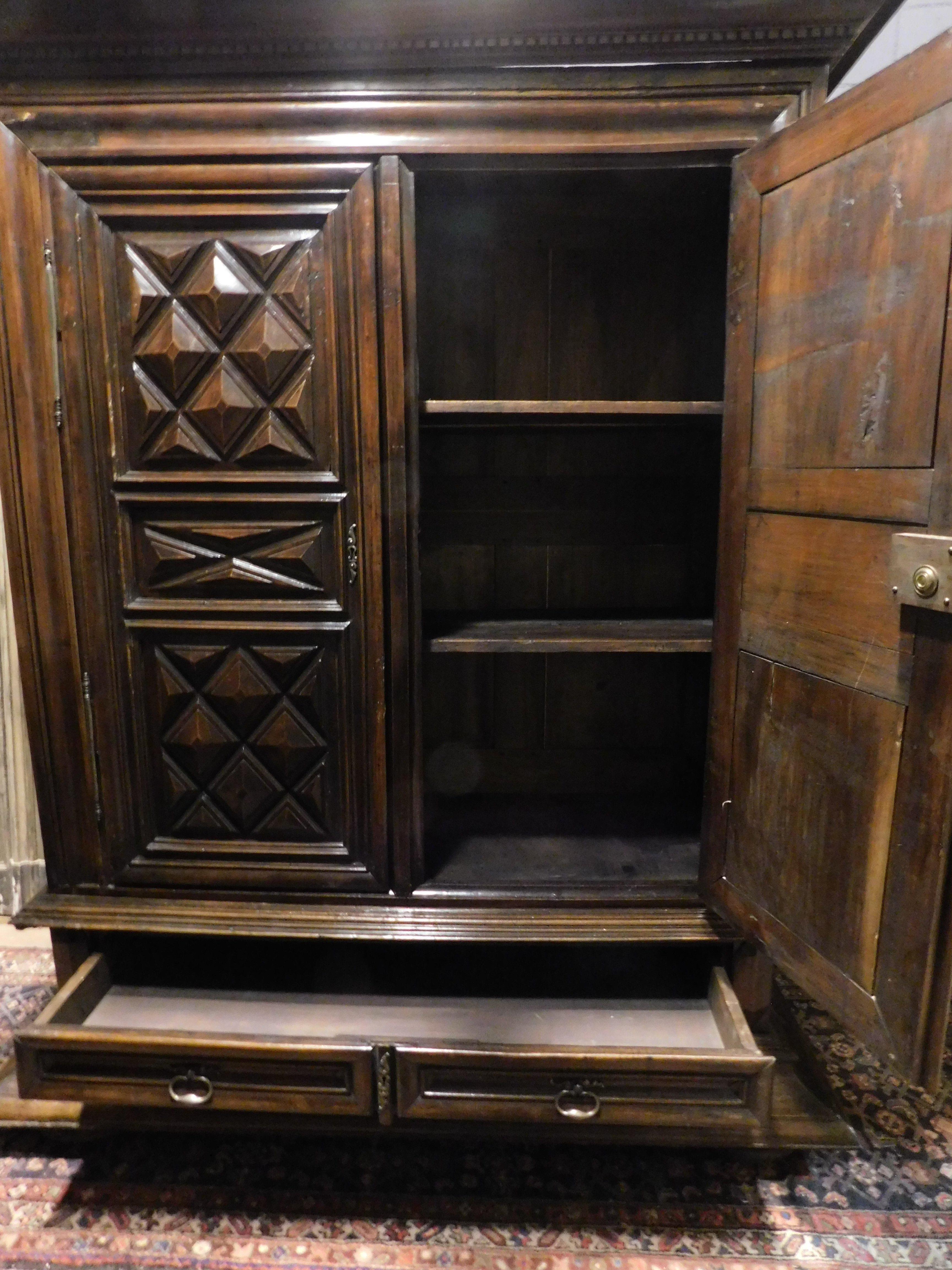 Two-door sideboard wardrobe with drawer, carved in walnut wood, Italy 5