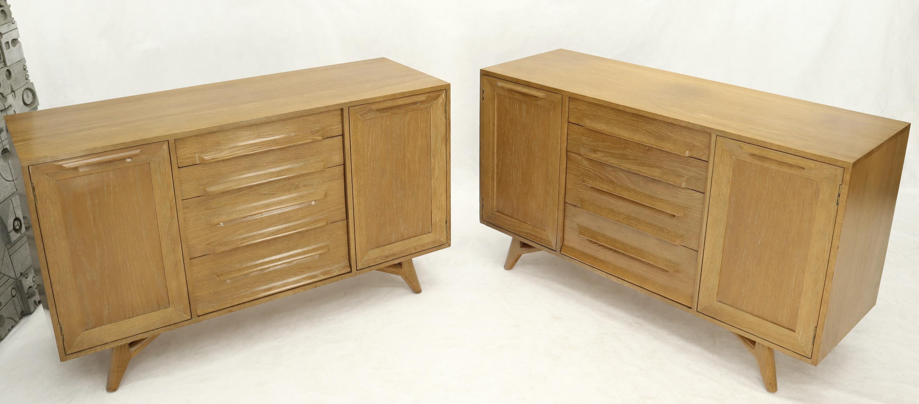 American Two Door 4 Drawer Limed Cerused Solid Oak Board Cabinet Credenza Dresser For Sale
