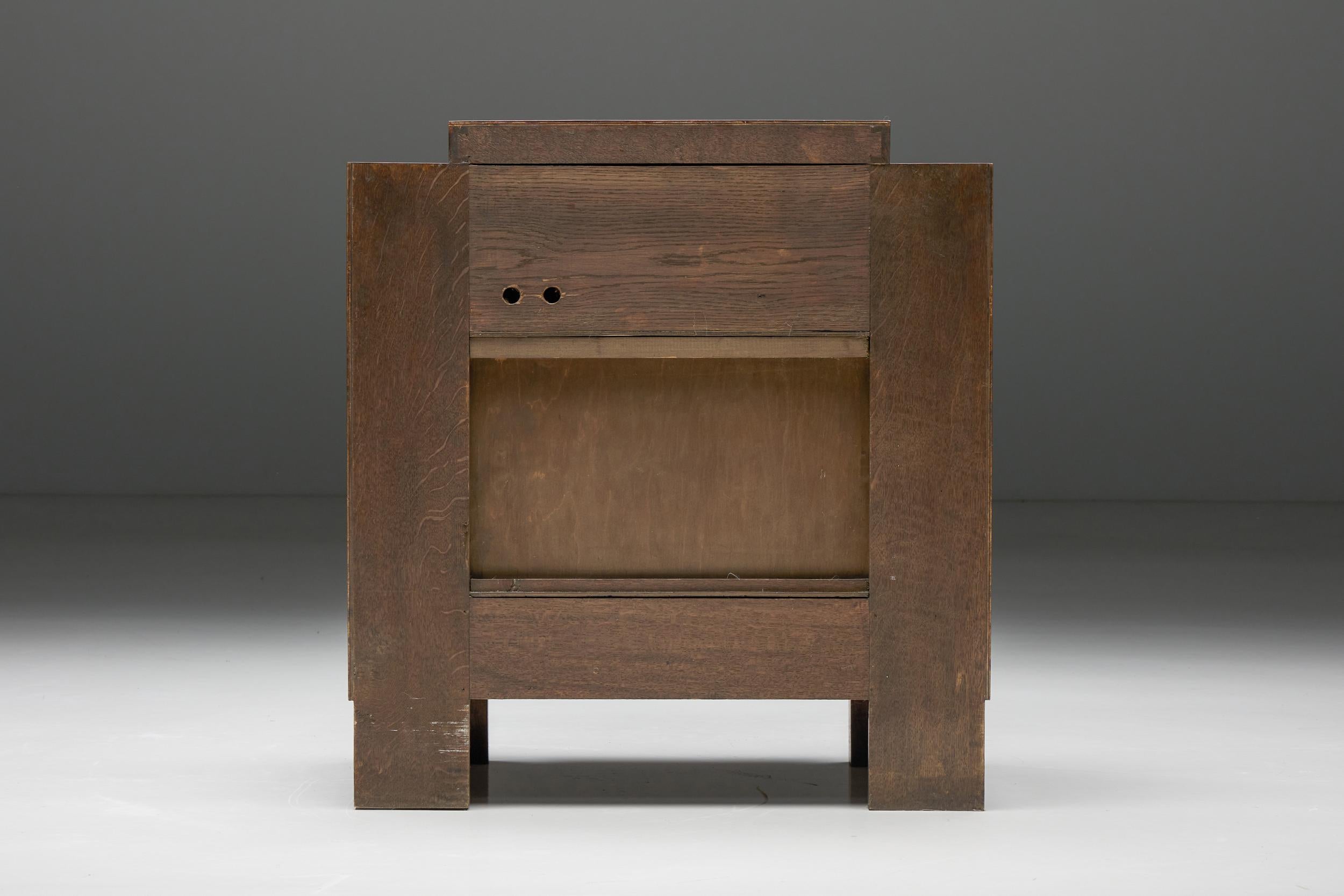 Armario de dos puertas de estilo modernista de John Van Zeeland, Bélgica, 1933 Madera en venta