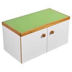 Credenza a due ante di Les Arcs di Charlotte Perriand