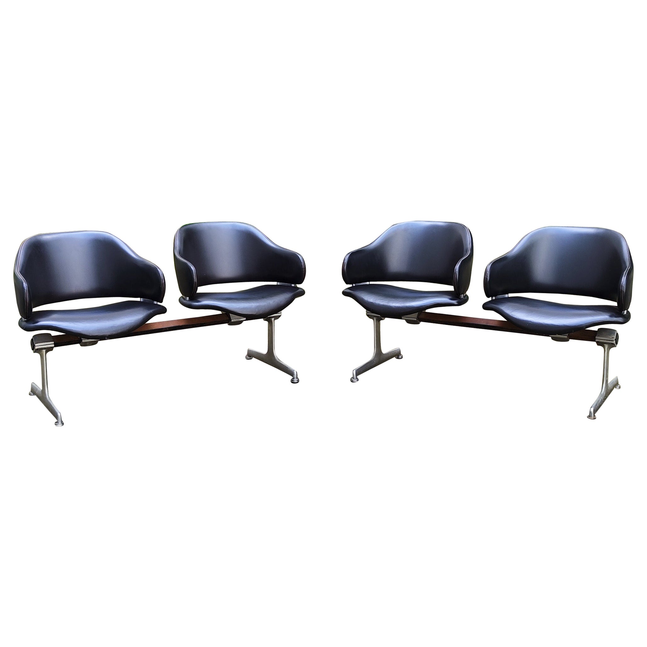 Deux bancs en cuir Geoffrey Harcourt Artifort 60s - 1960 en vente