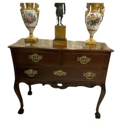 Two drawer commode