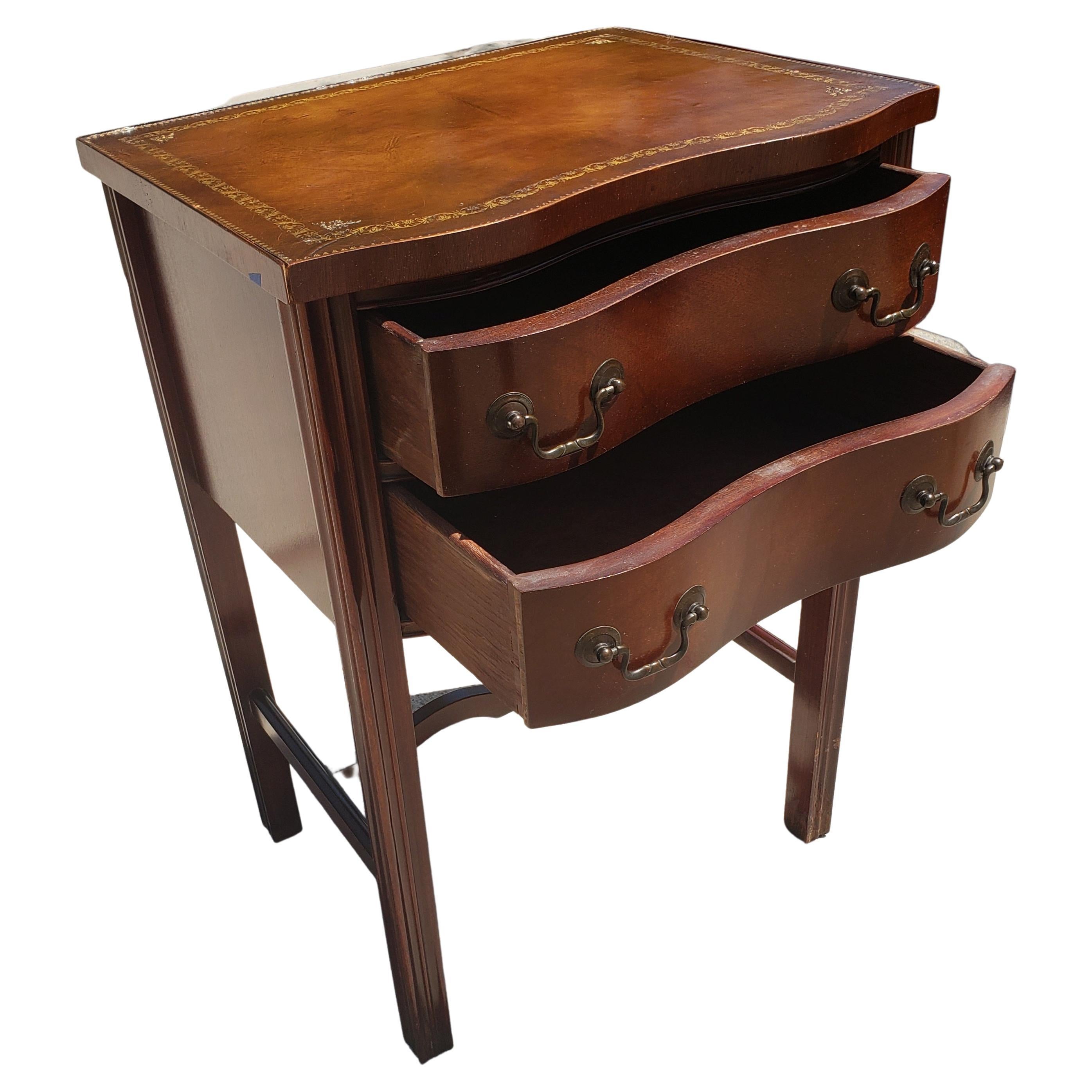 Two-Drawer Mahogany Chippendale  Side Table with Stenciled Leather Top In Good Condition For Sale In Germantown, MD