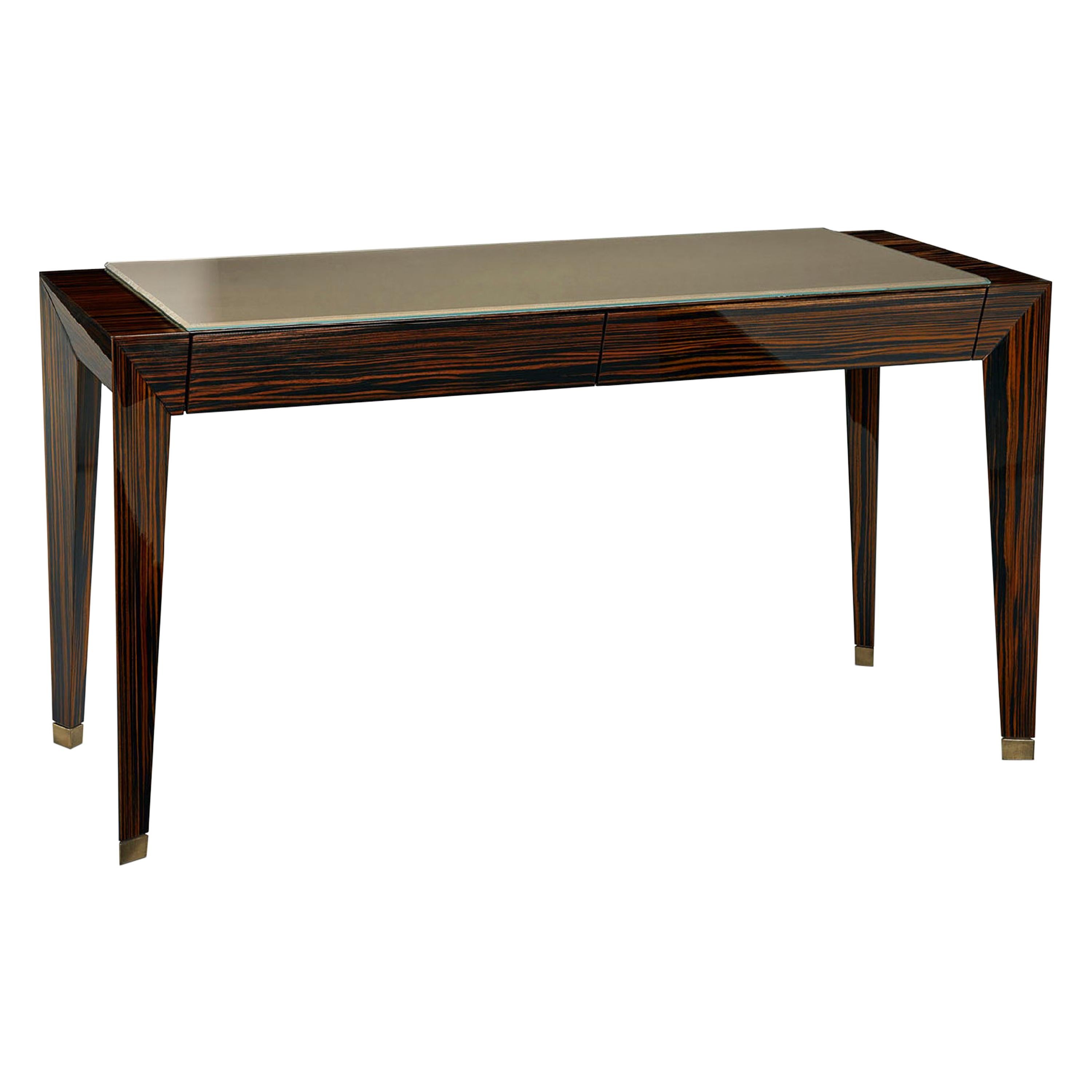 Table à deux tiroirs spécialement en stock en vente en vente