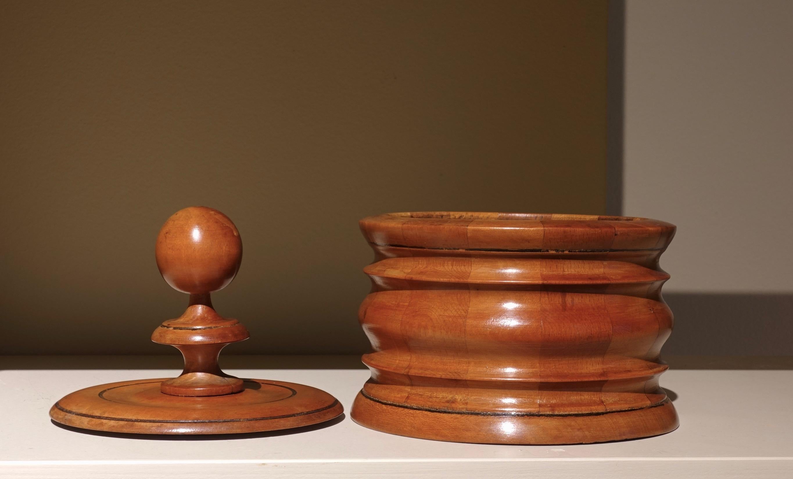 Carved two Dutch Tobacco Jar - 19th century For Sale