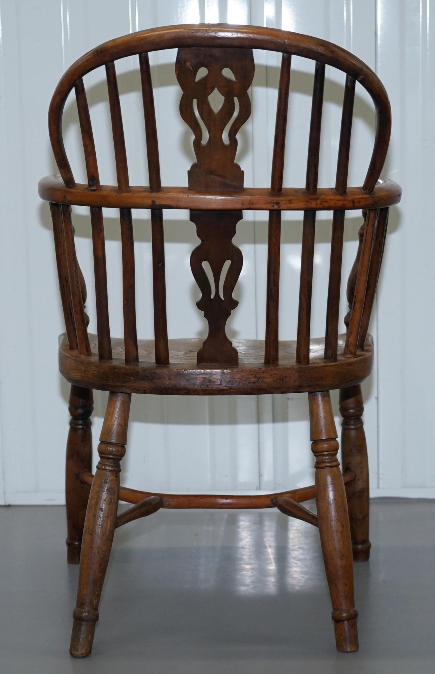 Two Early 19th Century Burr Yew Wood & Elm Windsor Armchairs Part Set of Four 6