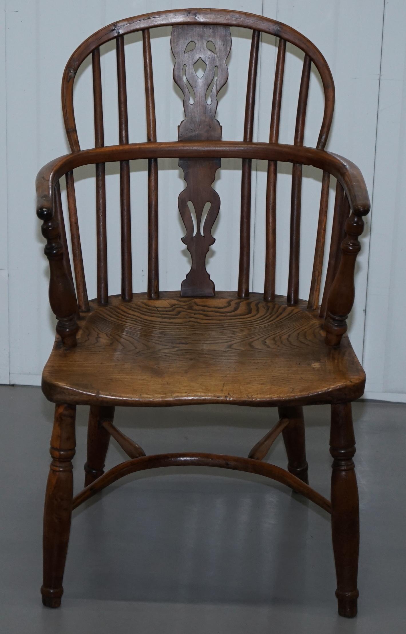 Victorian Two Early 19th Century Burr Yew Wood & Elm Windsor Armchairs Part Set of Four