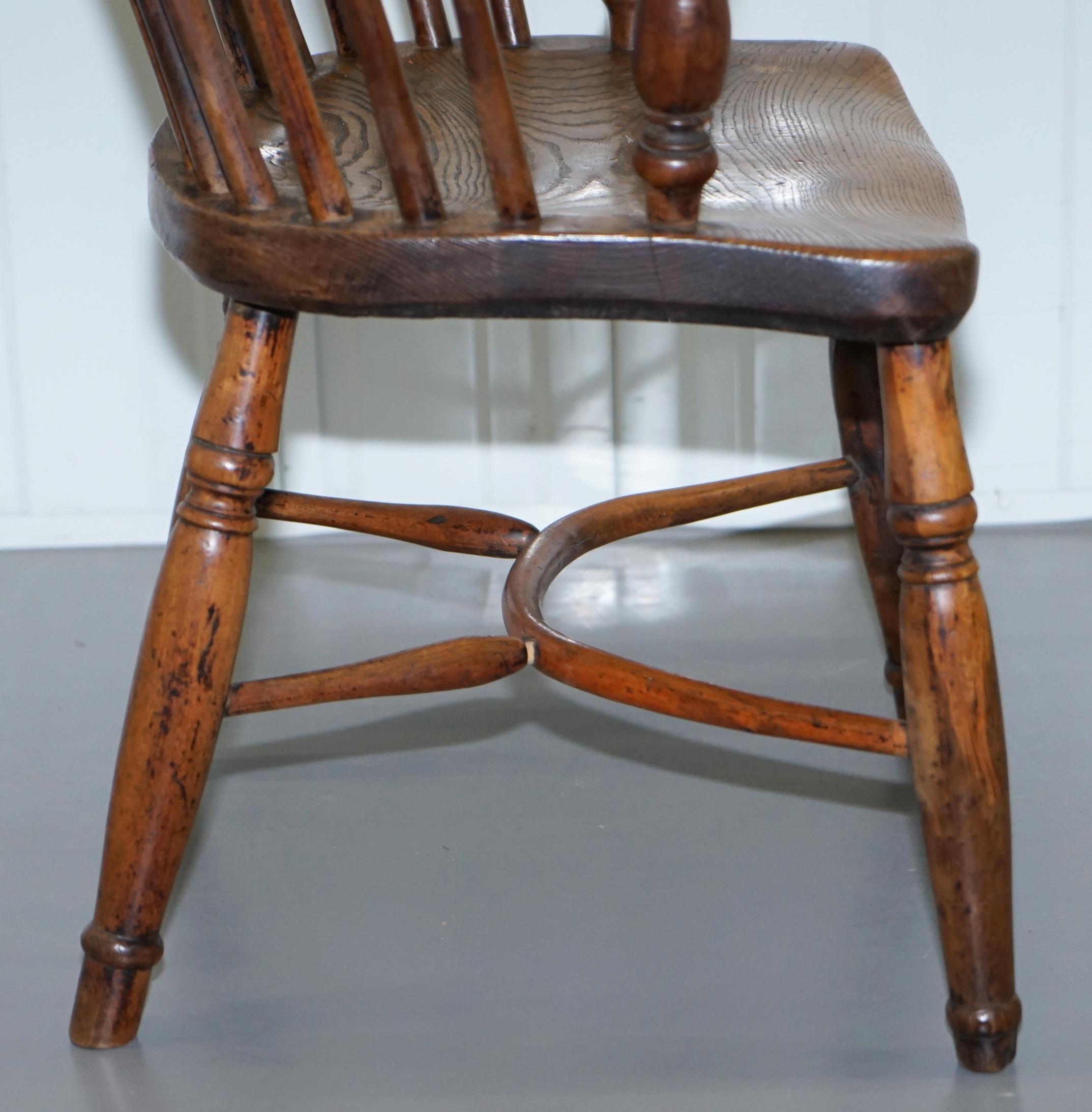 Two Early 19th Century Burr Yew Wood & Elm Windsor Armchairs Part Set of Four 4