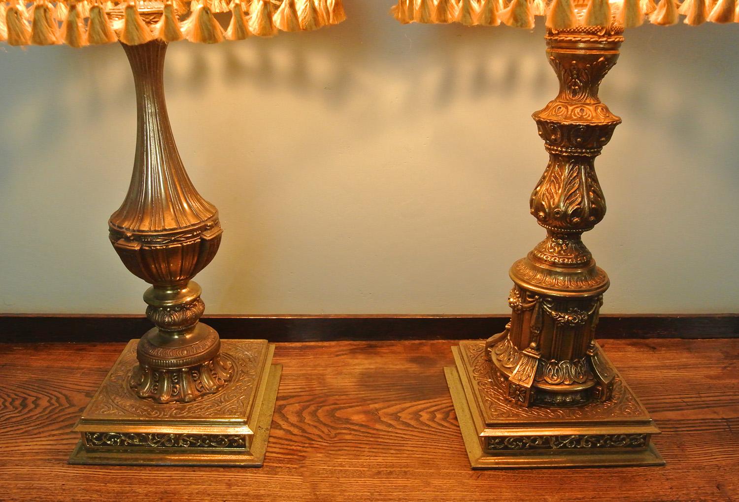 Two Early 20th Century Cast Brass Large Lamps c. 1940 For Sale 2