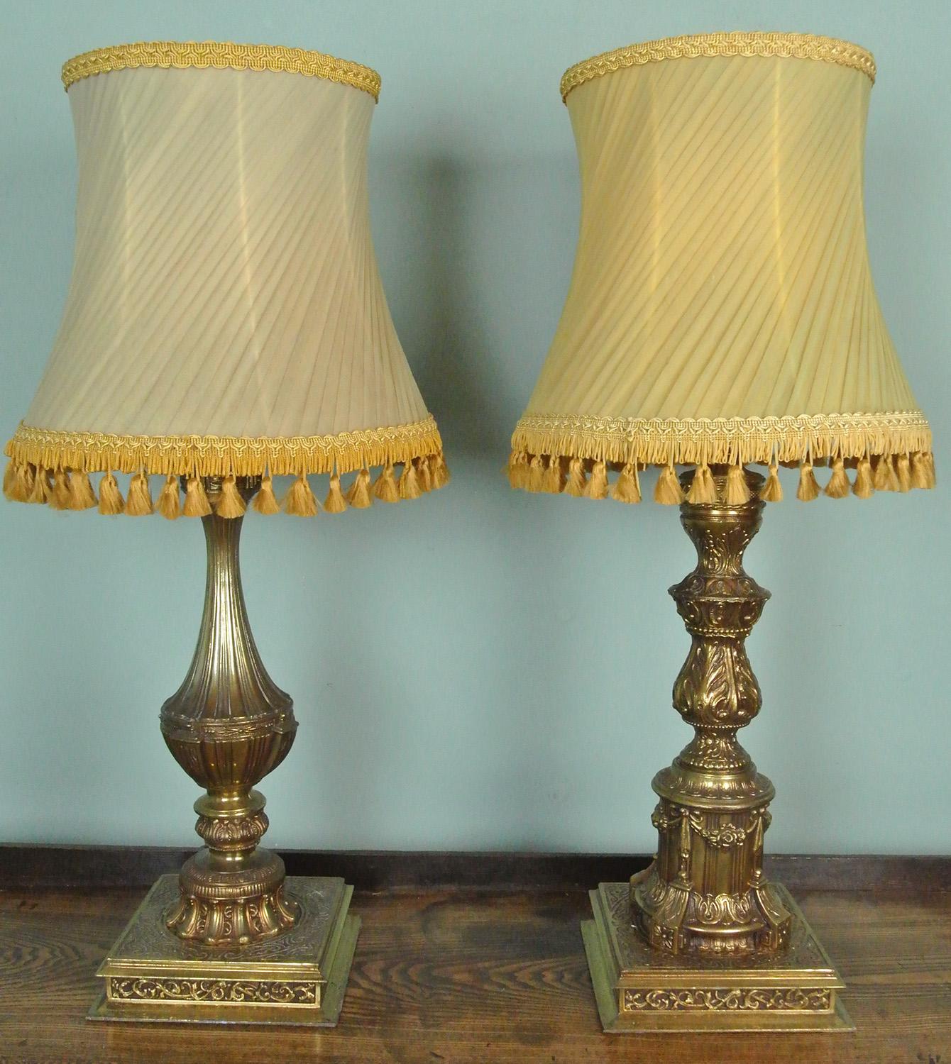 Two Early 20th Century Cast Brass Large Lamps c. 1940 For Sale 4
