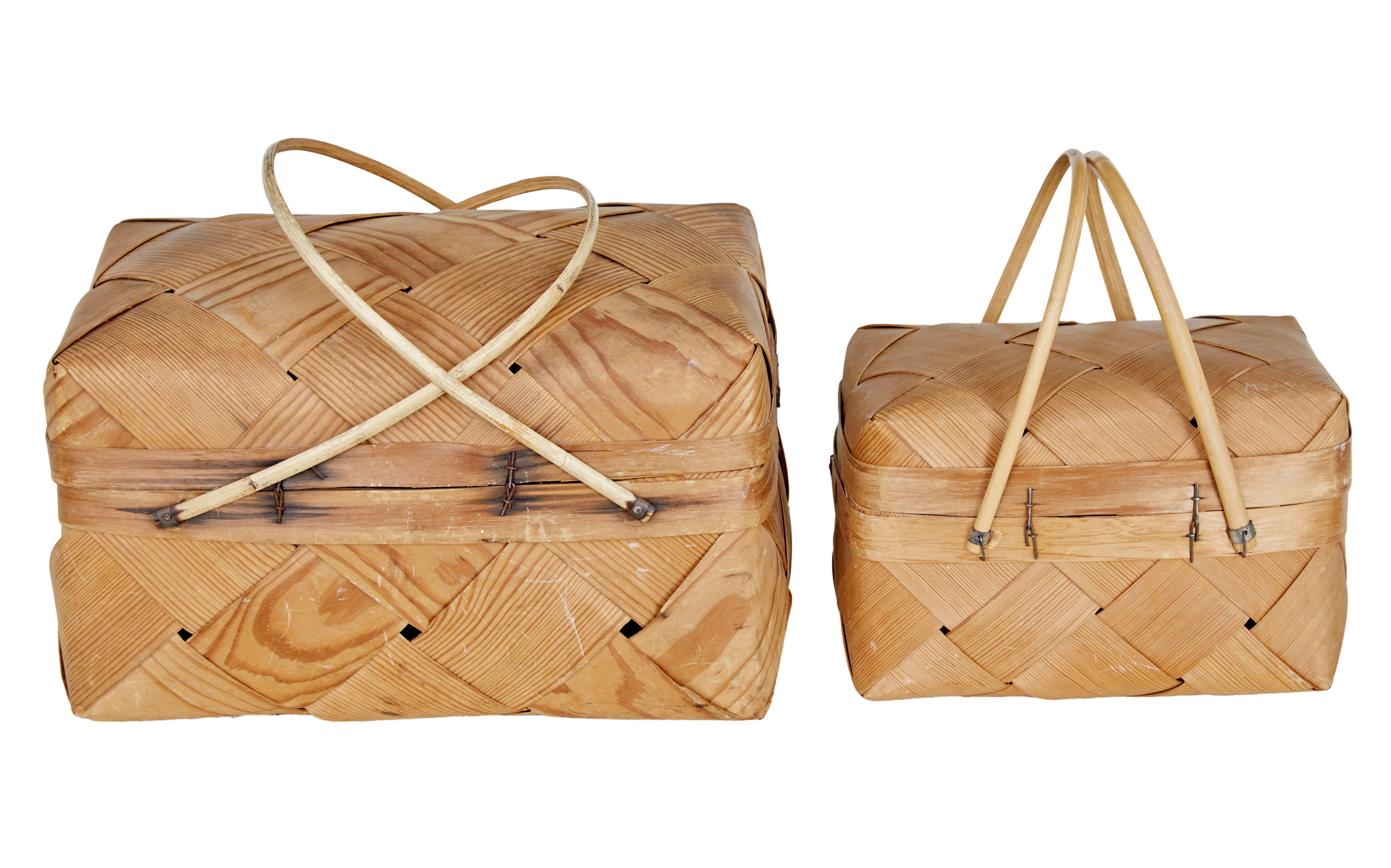 Rustic Two early 20th Century pine woven decorative boxes For Sale