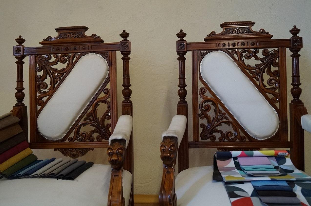 Two Eclectic Walnut Armchairs from 1880 For Sale 2