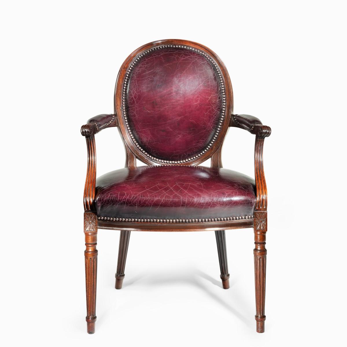 Edwardianische Mahagoni-Stühle von Gill & Reigate (Frühes 20. Jahrhundert) im Angebot