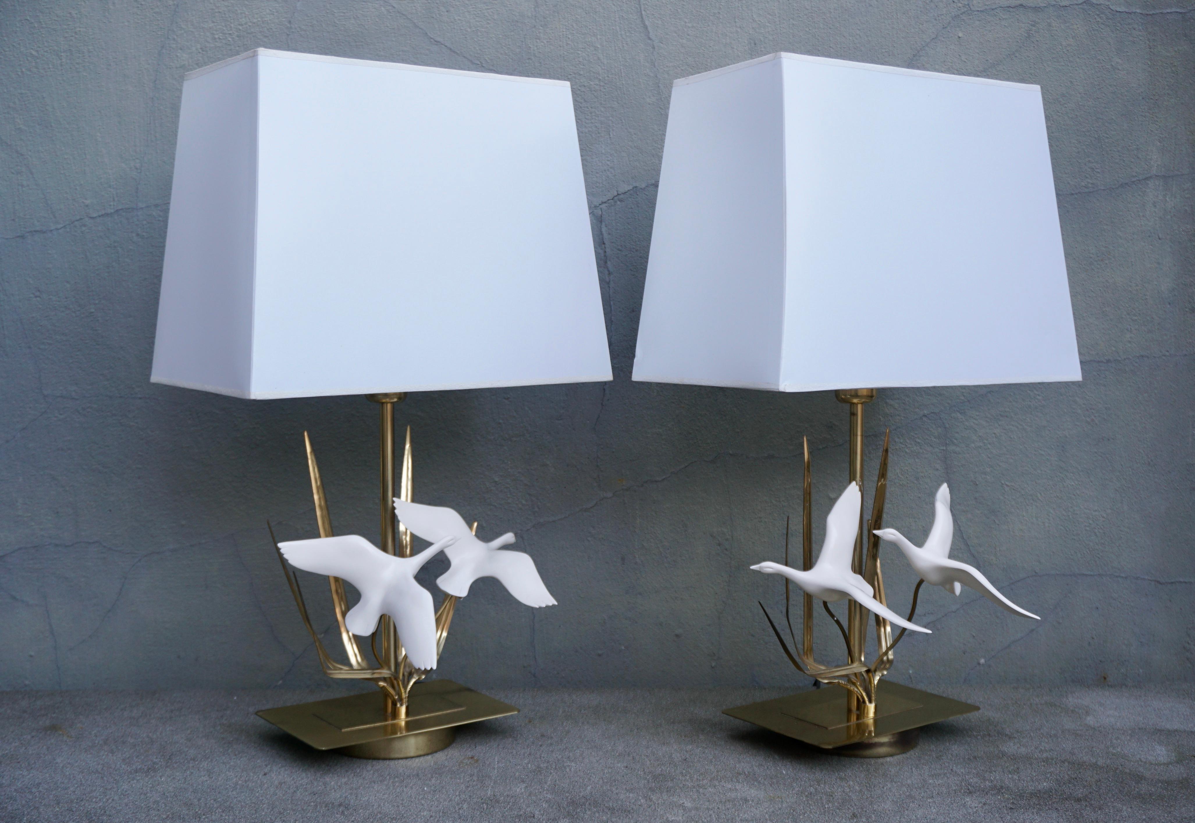 20th Century Two Elegant Wild Geese Birds Table Lamps For Sale