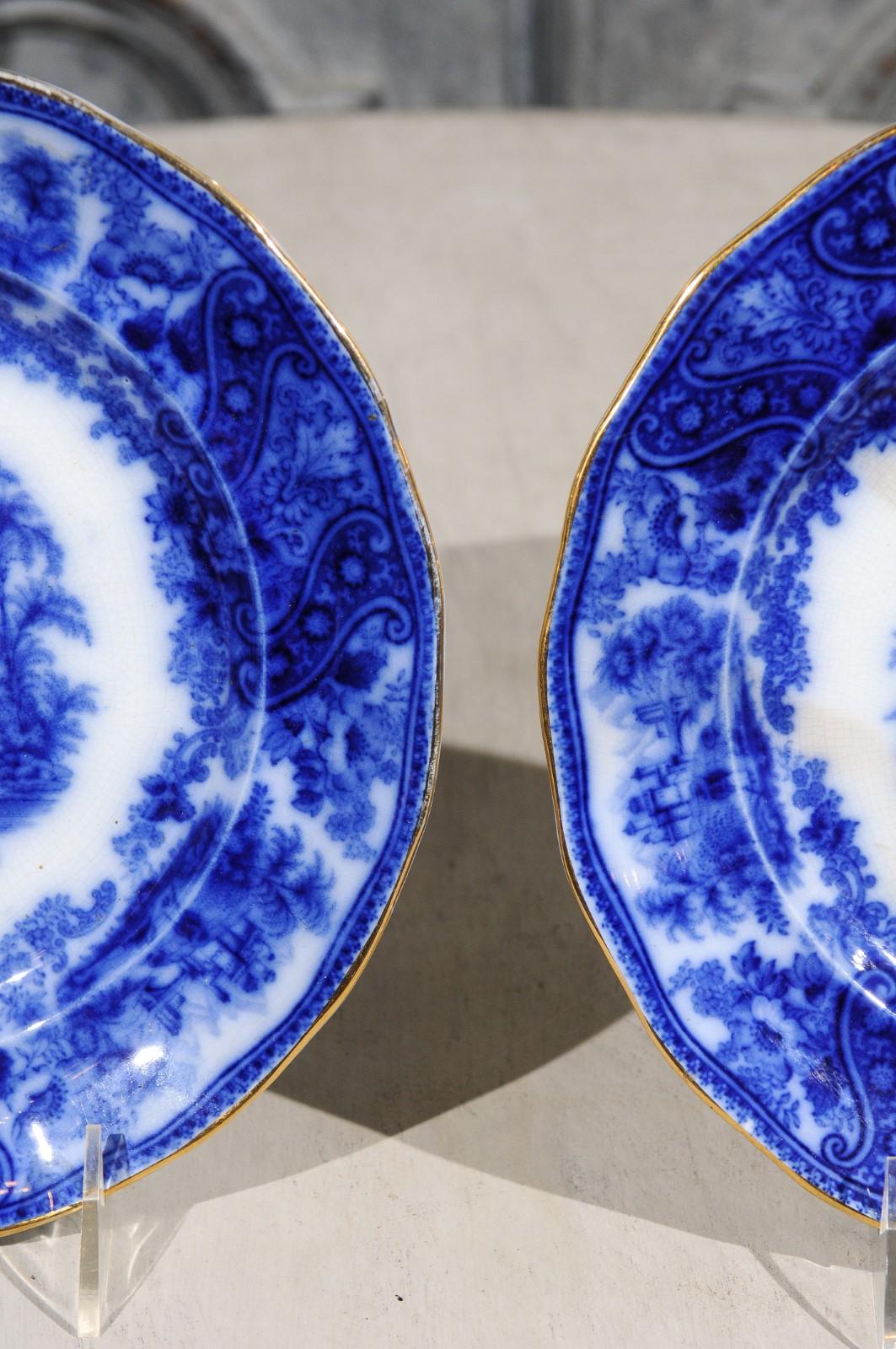 XIXe siècle Deux assiettes Middleport anglaises Burgess & Leigh avec motifs nonpareils bleus scintillants en vente