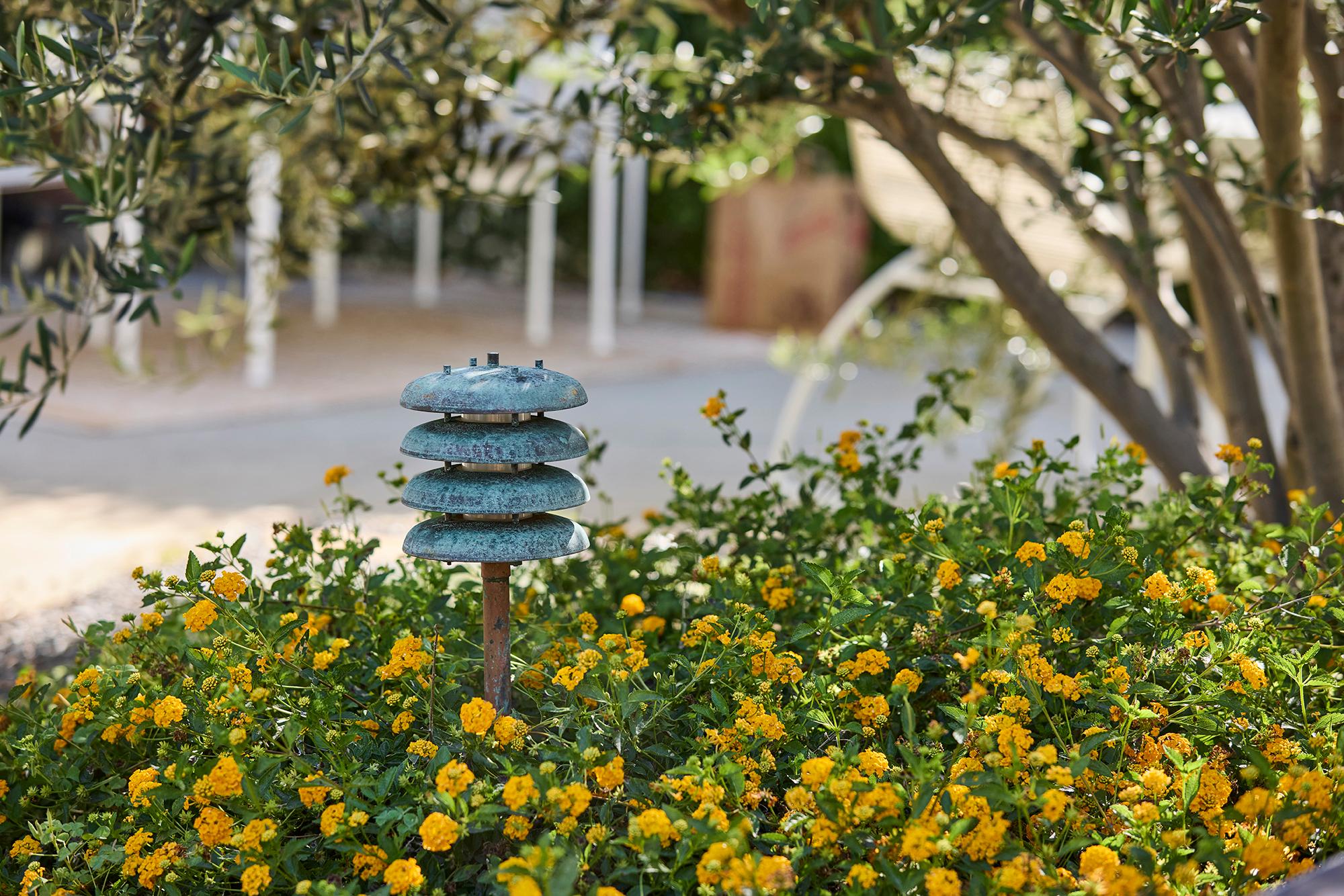 Bollard d'extérieur « Gibson » patiné vert-de-gris de Gary Gibson en vente 2