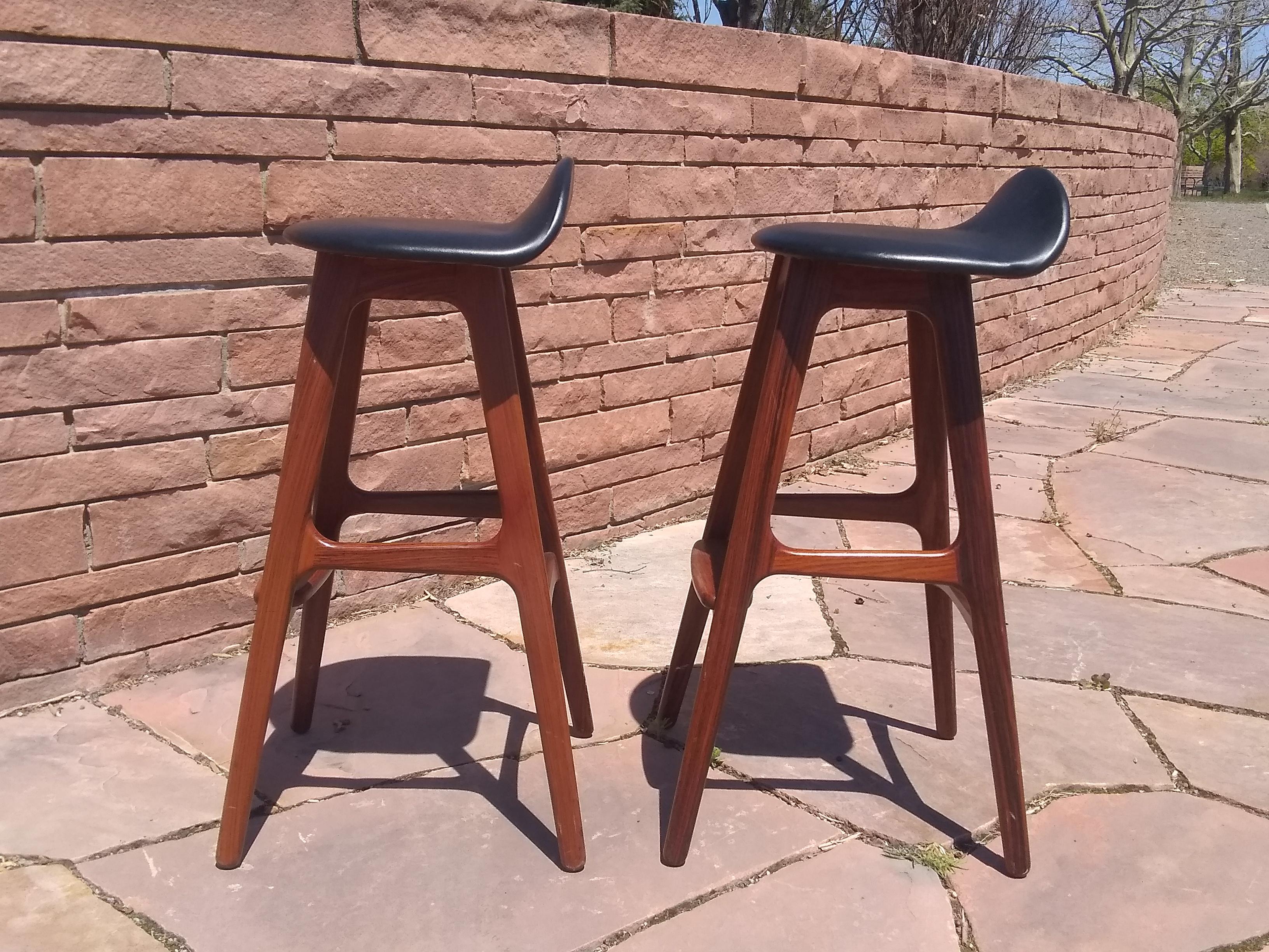 Danish Two Erik Buck Bar Stools in Black Leather and Rosewood