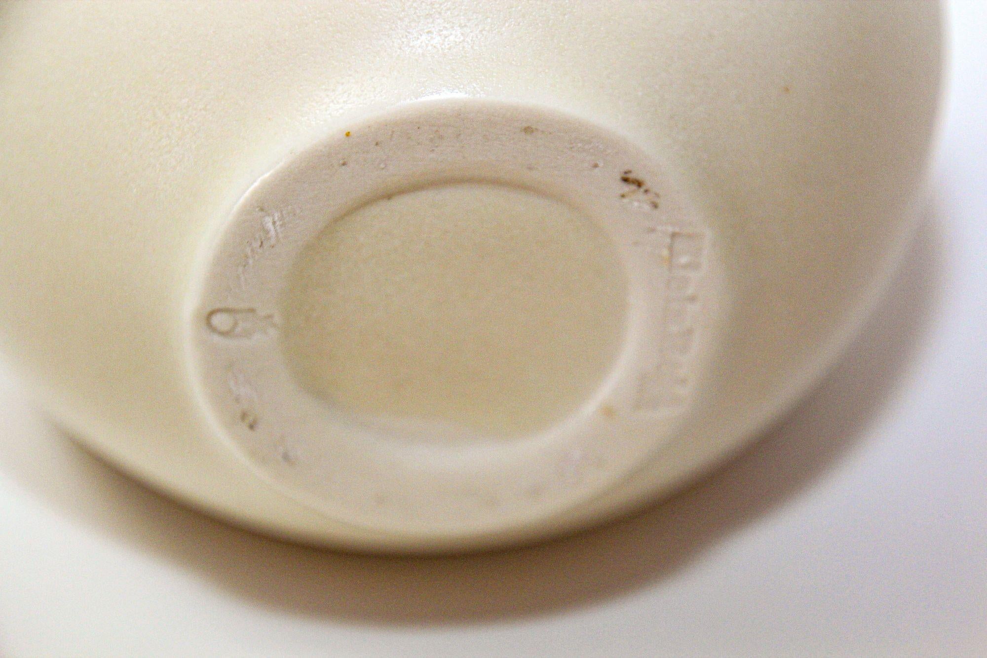 Two Eva Zeisel Handmade Porcelain Vases for Klein Reid Pottery Minimalist Modern 6