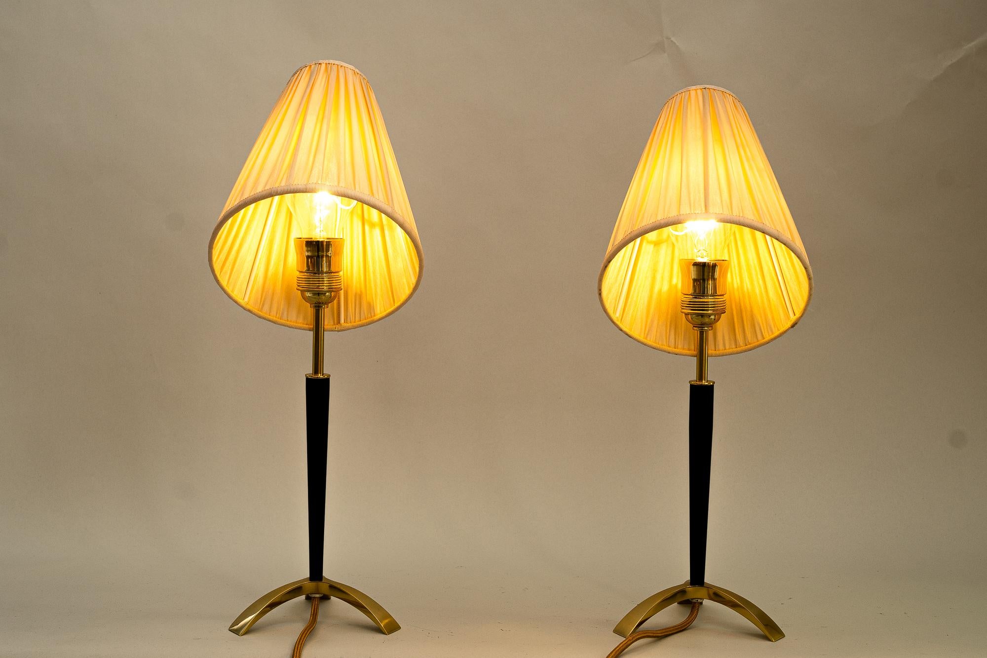 Two Extendable Table Lamps by J.T. Kalmar, circa 1950s 7