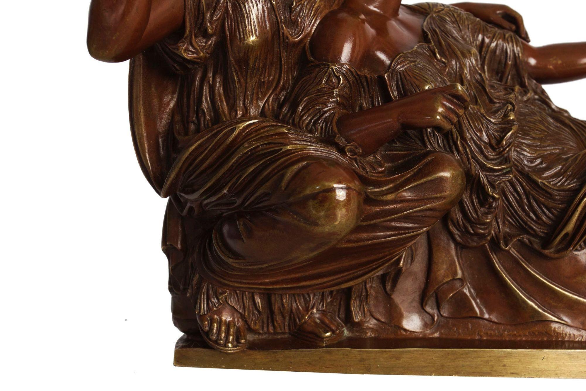 Sculpture allemande en bronze « Two Fates » d'après le moulage ancien de R. Bellair en vente 10