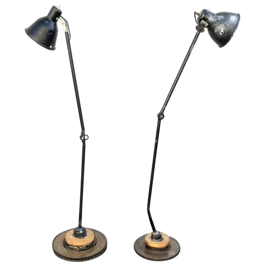 Deux lampadaires de Gimo Fero en vente