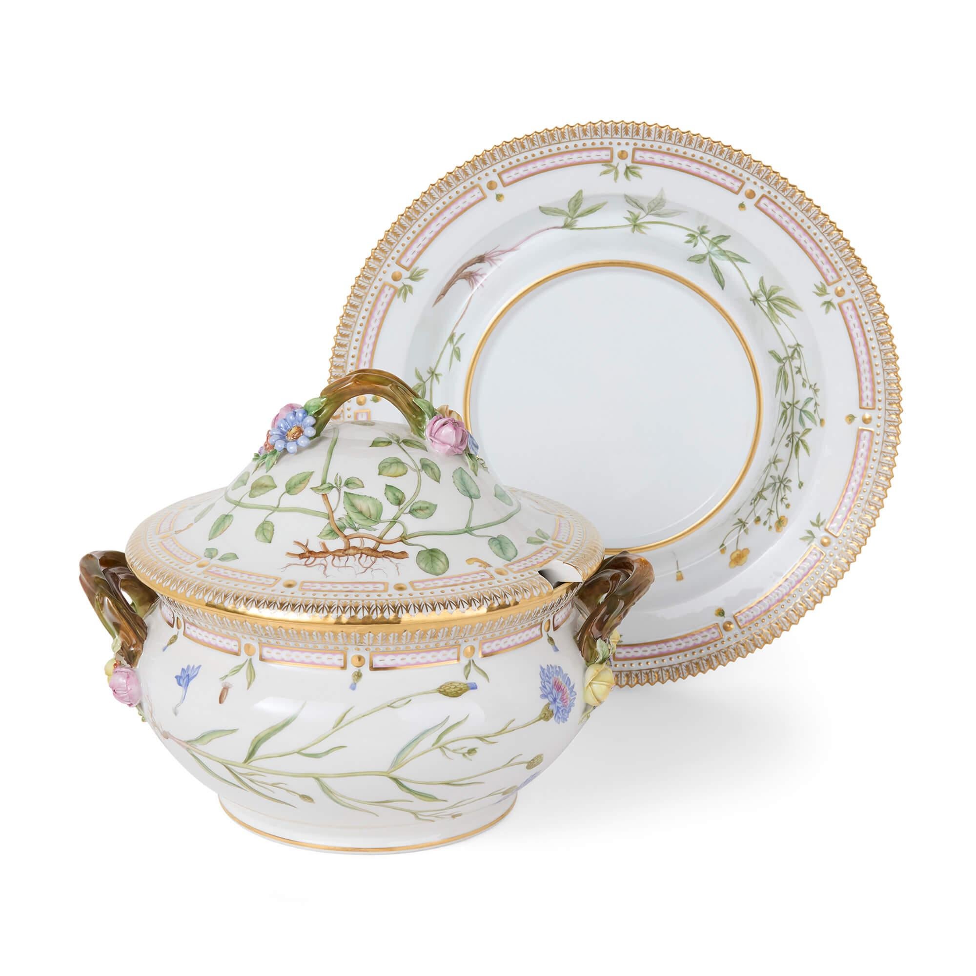 Gilt Two Flora Danica Danish Porcelain Tureens Covers Stands Royal Copenhagen For Sale
