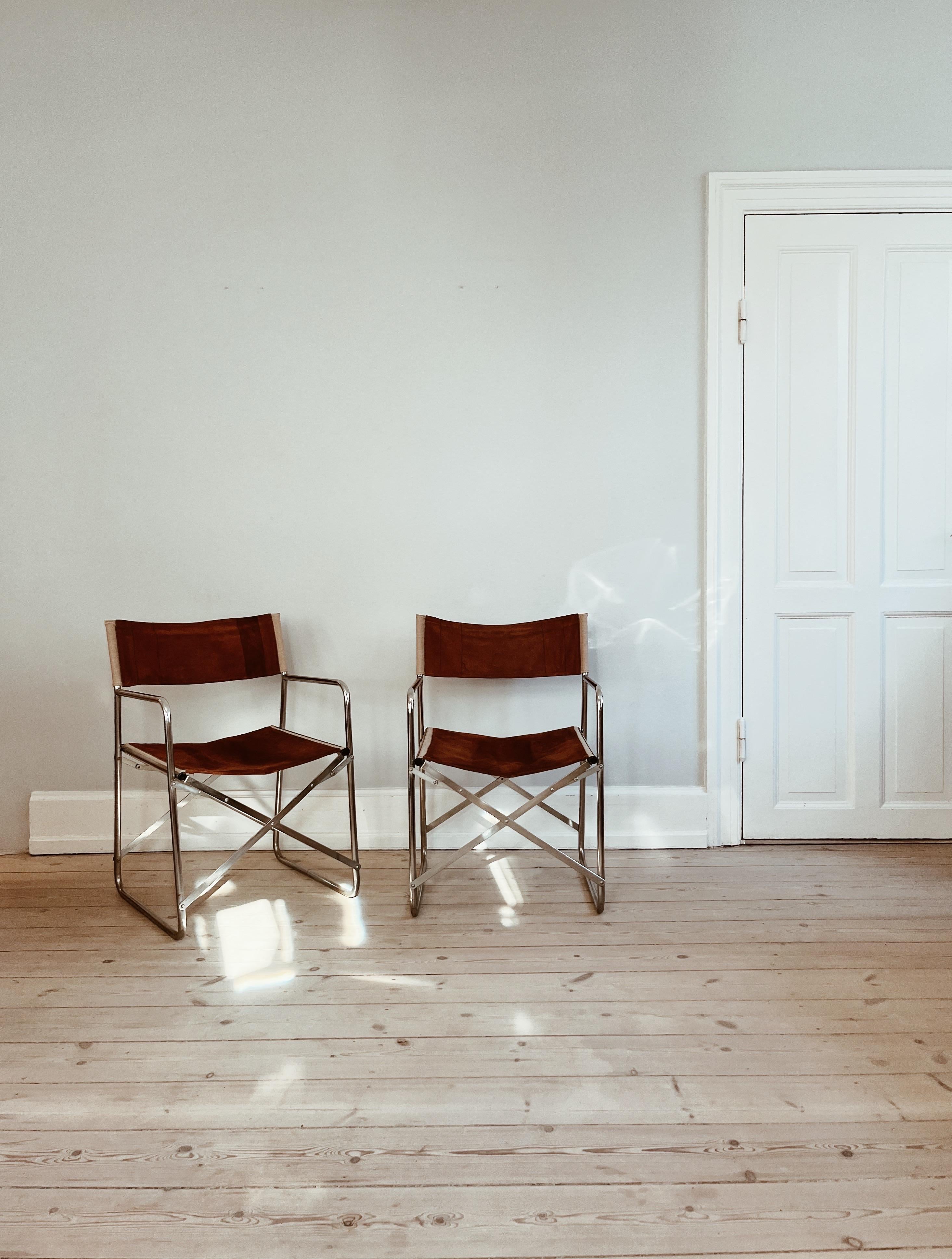 Two folding chairs in chrome and chokolate colored suede In Good Condition In Copenhagen, DK