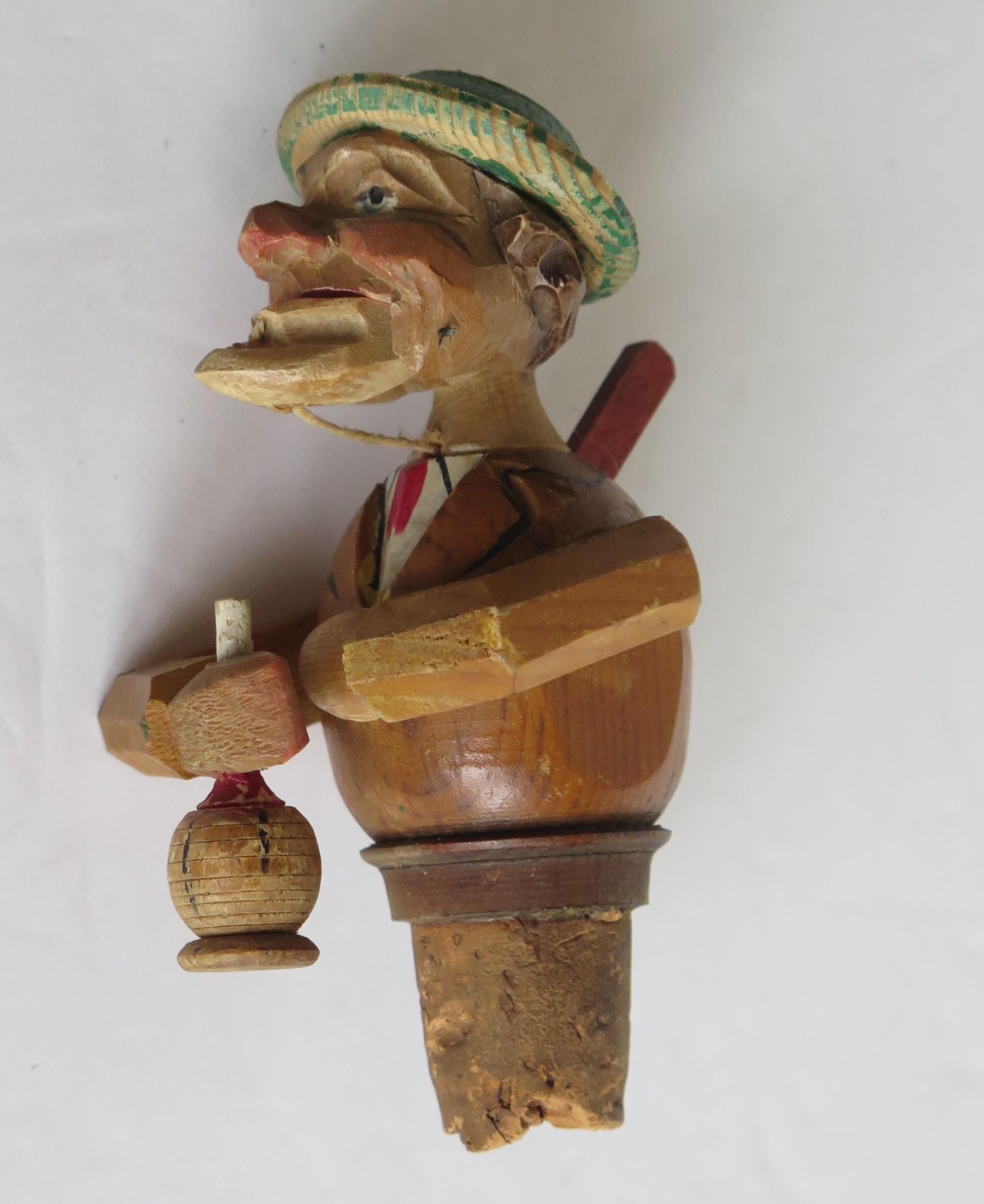 Two Folk Art Wine Bottle Stoppers Wood Hand Carved Articulated, circa 1930 4